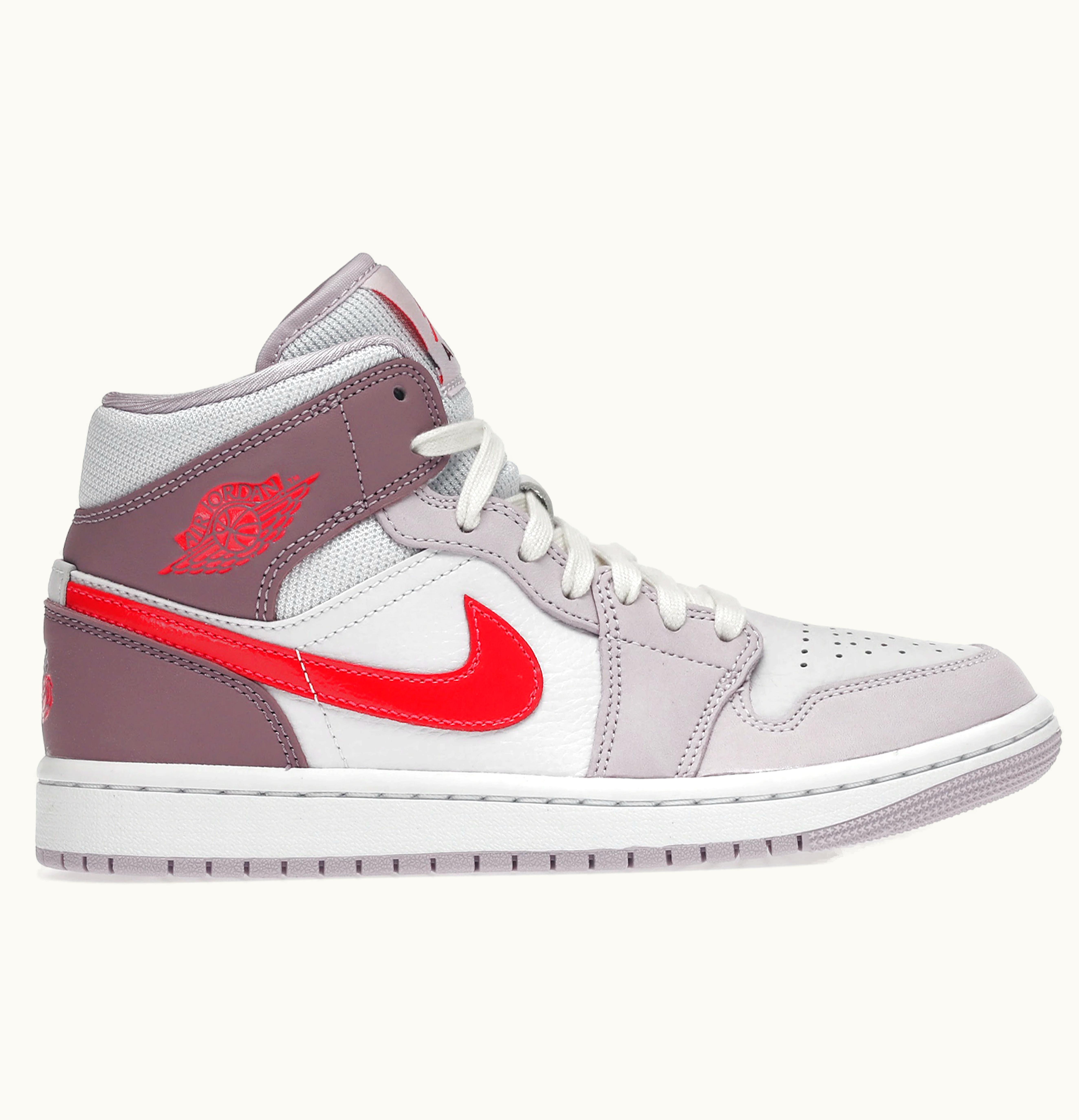 Jordan Air Jordan 1 Mid Valentines Day 2022 W