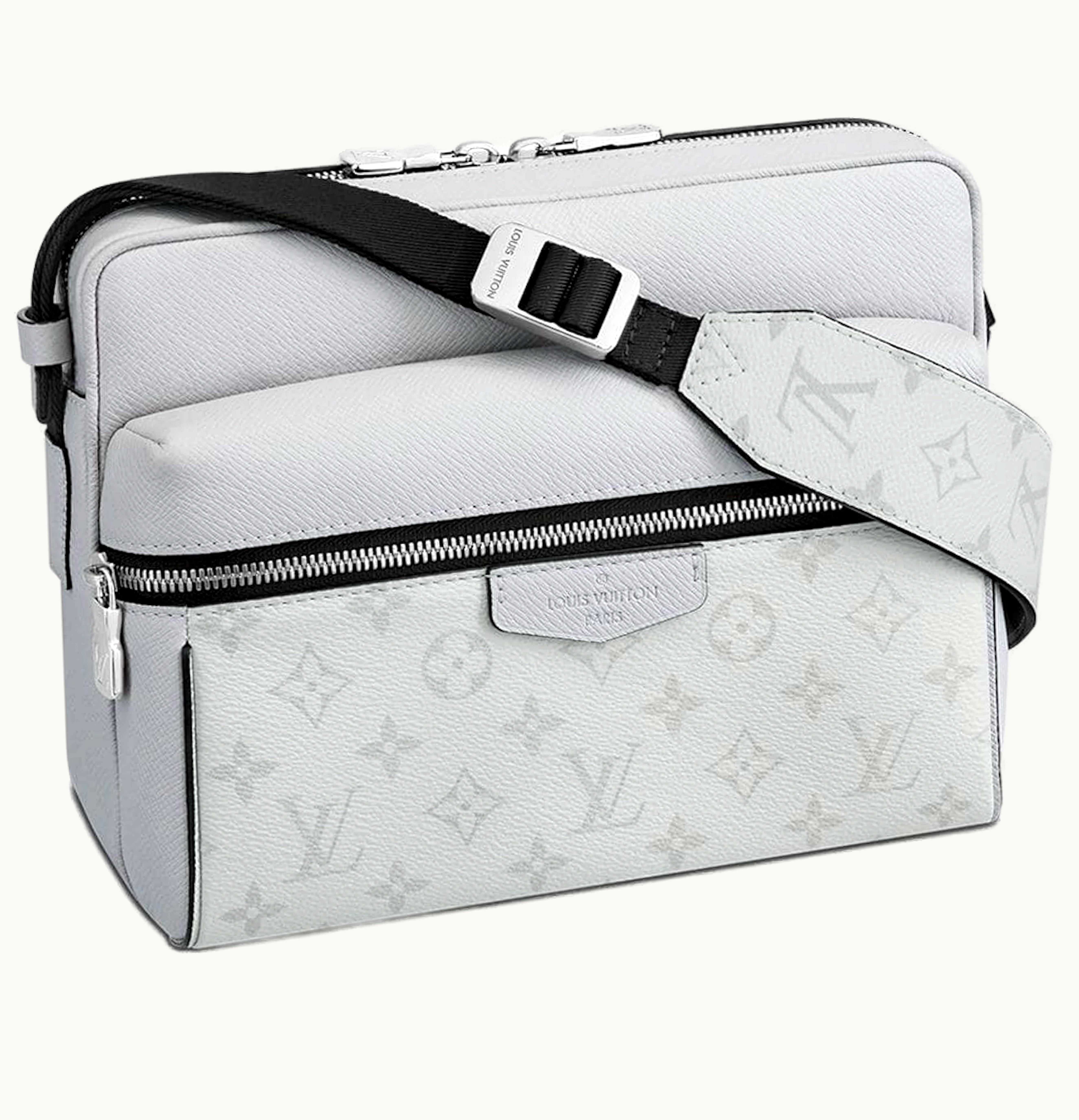 Louis Vuitton Louis Vuitton Outdoor Messenger Monogram Antarctica Taiga White