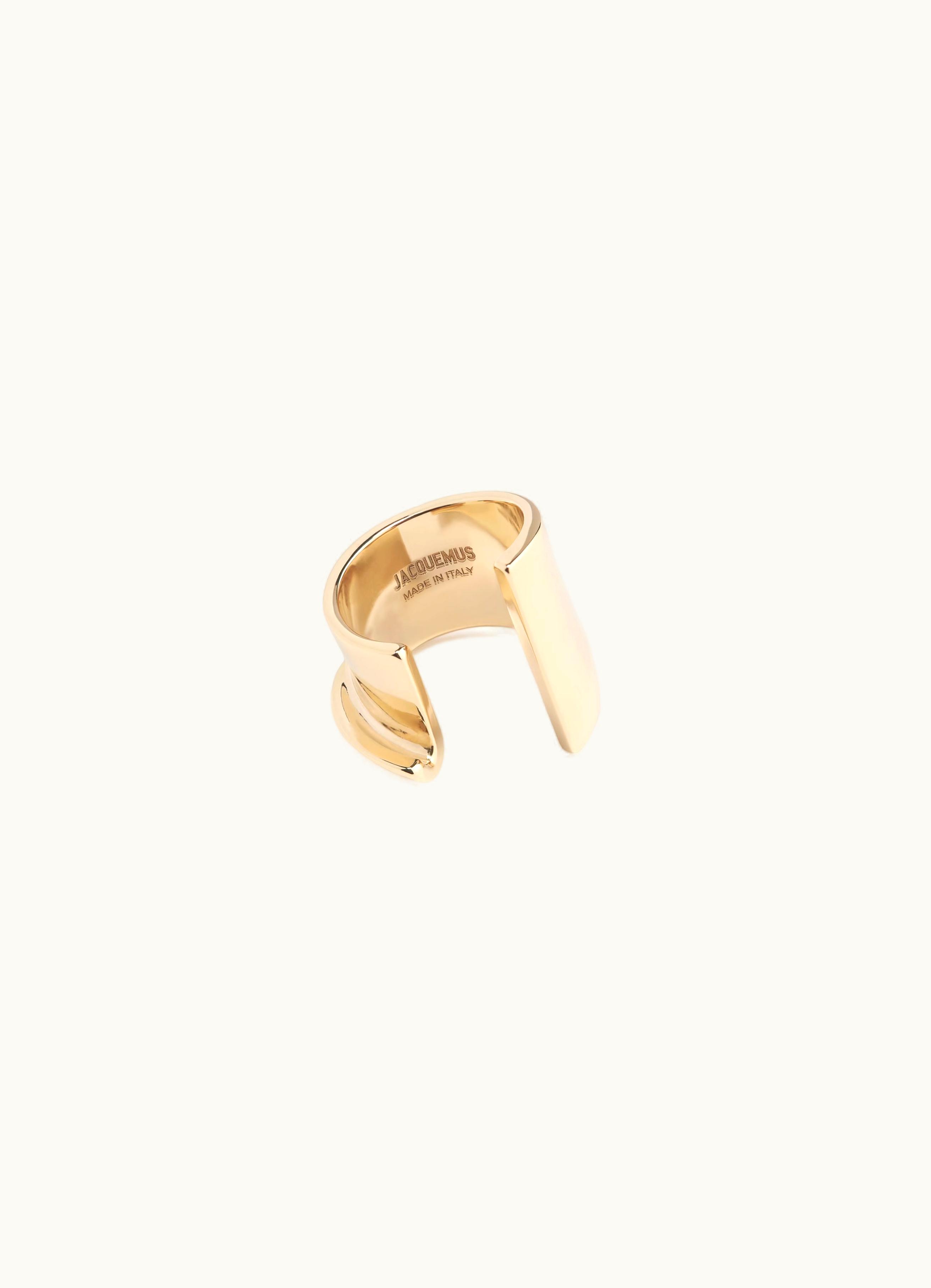 Jacquemus Jacquemus La Bague J Light Gold