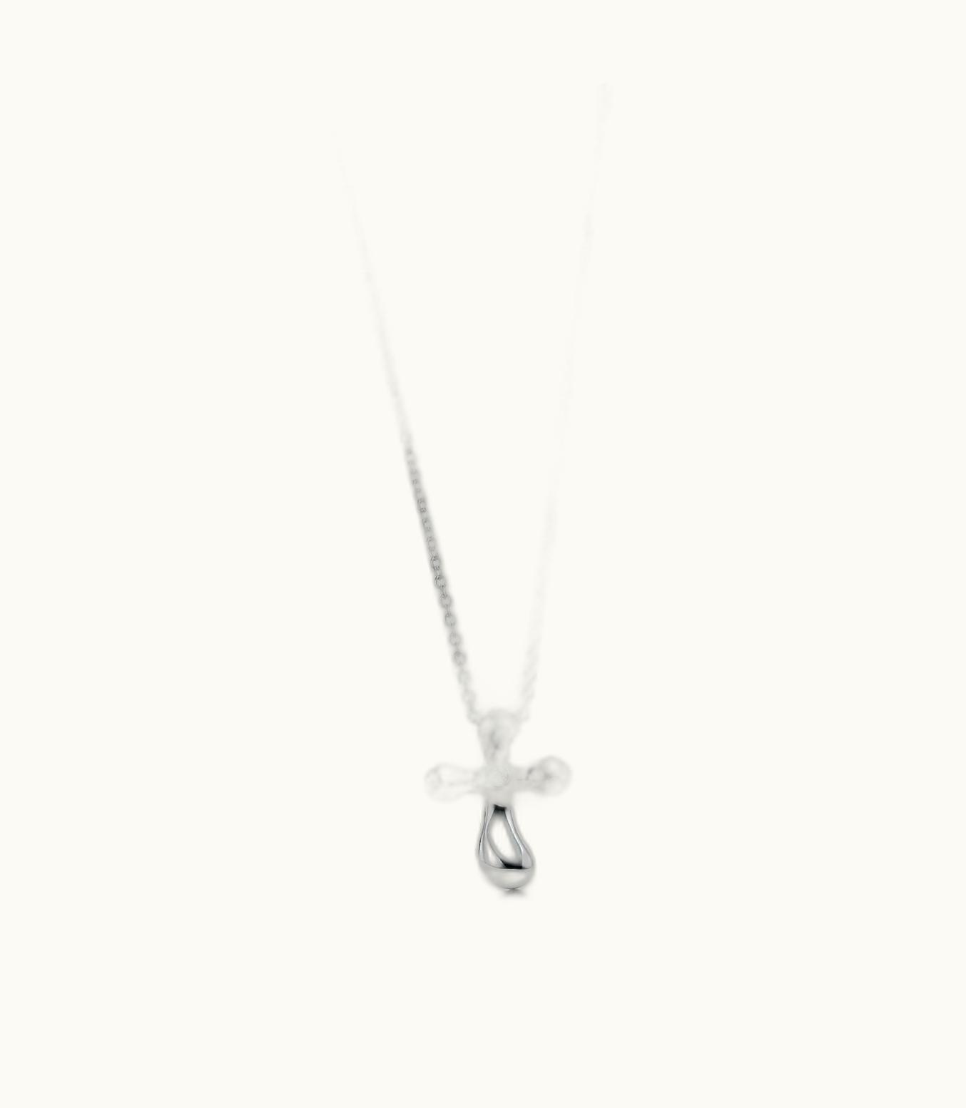 Tiffany & Co Elsa Peretti® Cross Pendant. Diamonds, Silver