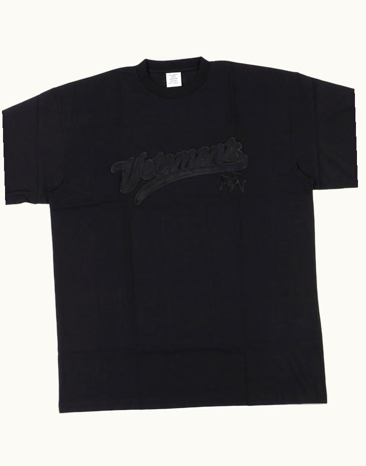 VETEMENTS Vetements Embroidered Baseball Logo T-Shirt A/W 2020
