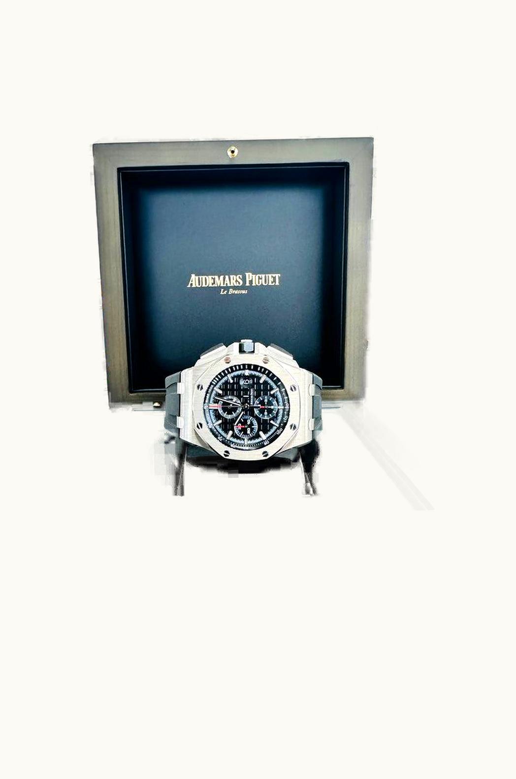 Audemars Piguet Royal Oak Offshore 44 Platinum / Black