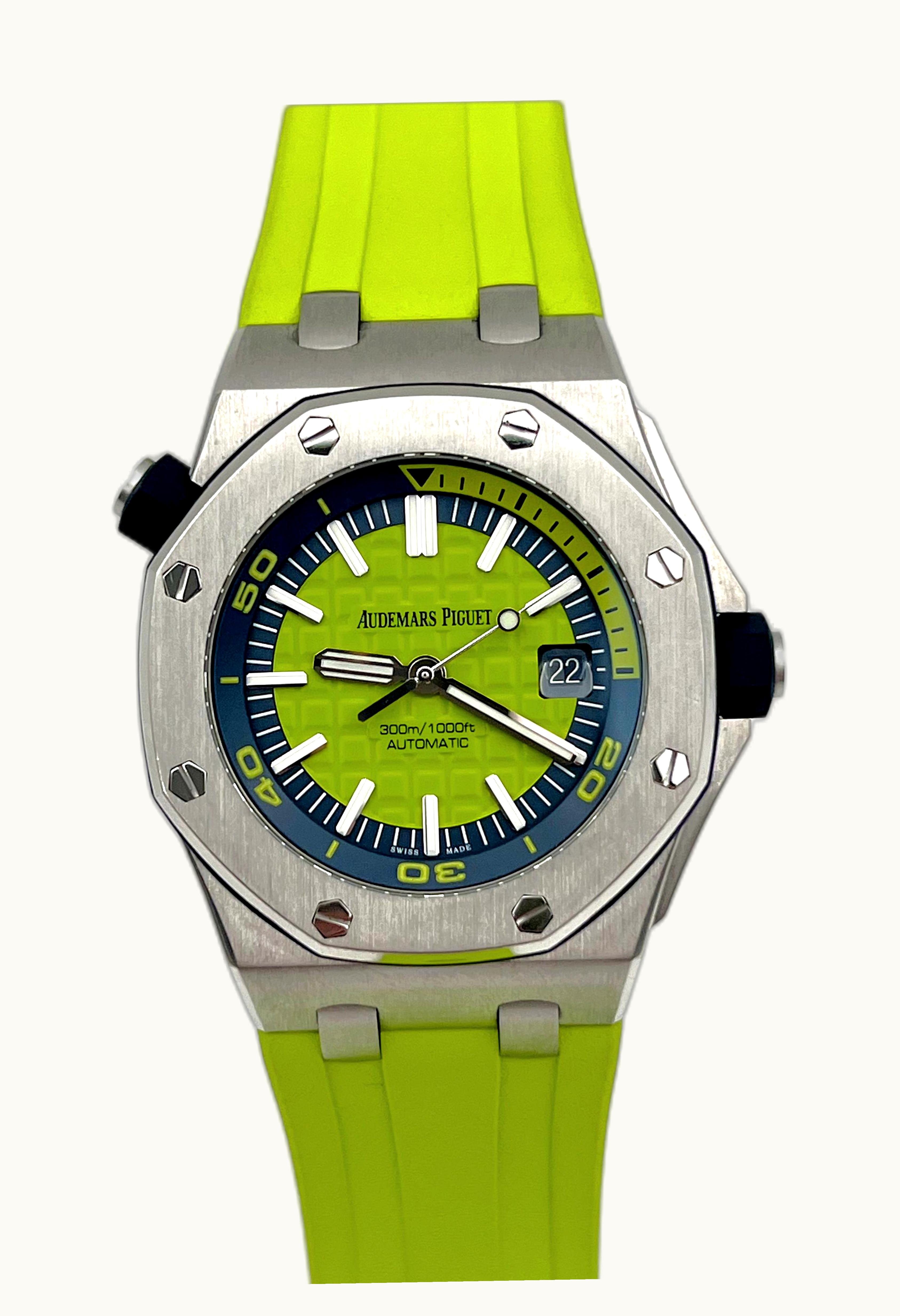 Audemars Piguet Royal Oak Offshore Diver Stainless Steel / Green