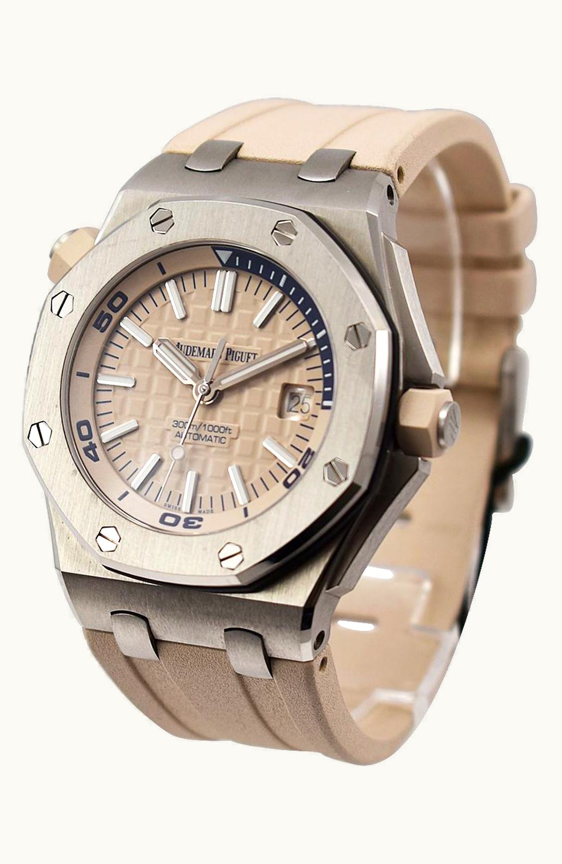 Audemars Piguet Royal Oak Offshore Diver Stainless Steel / Beige