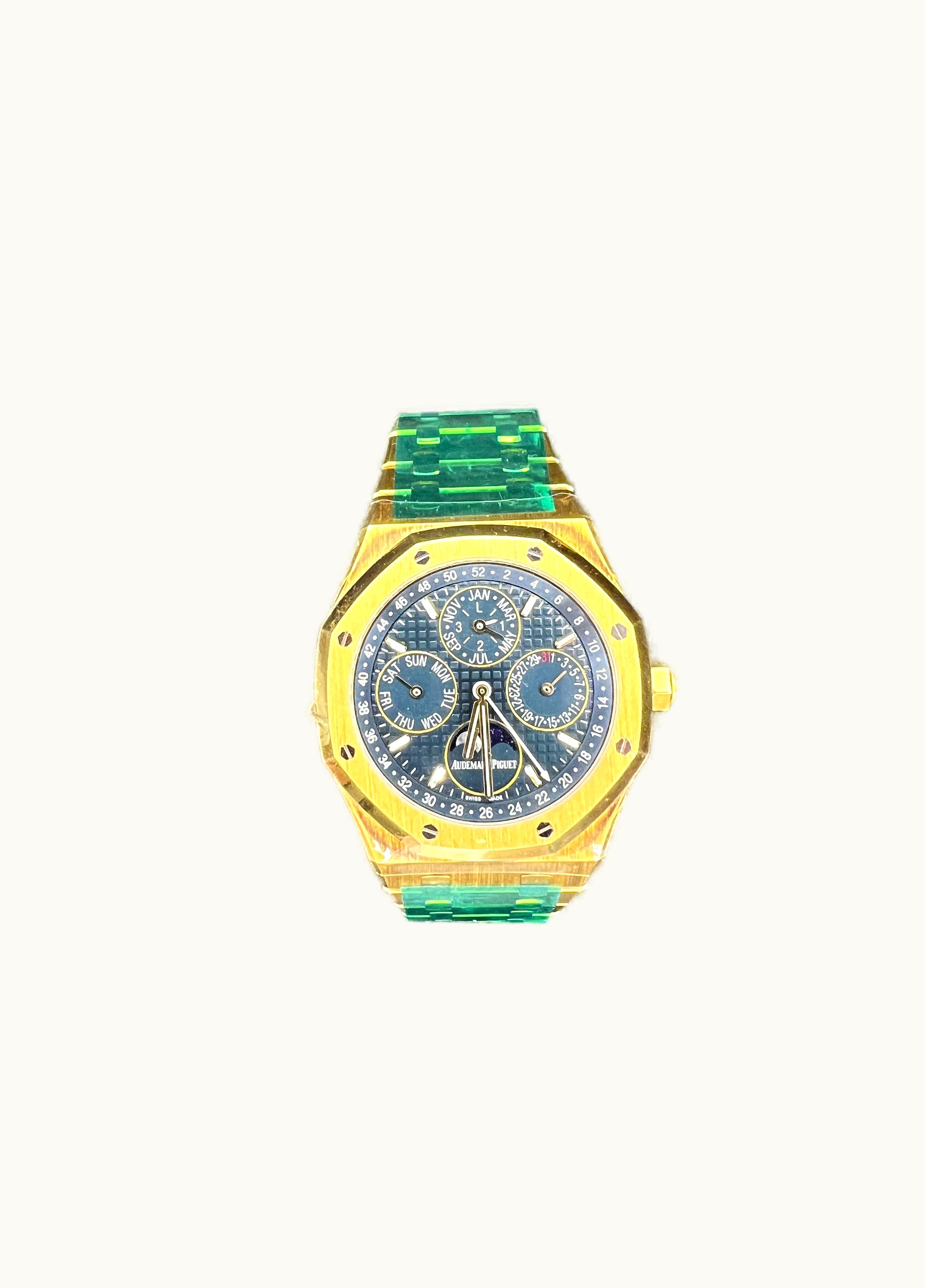 Audemars Piguet Royal Oak Offshore 26470 Yellow Gold / Blue