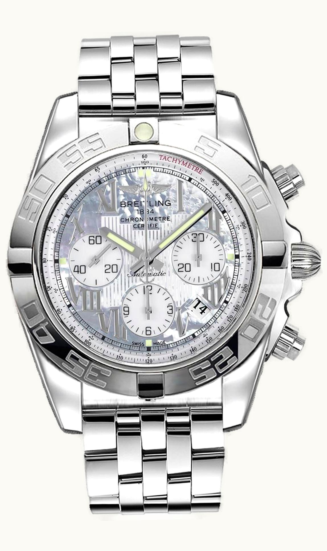 Breitling Chronomat 44 Stainless Steel / Pearl Roman / Bracelet