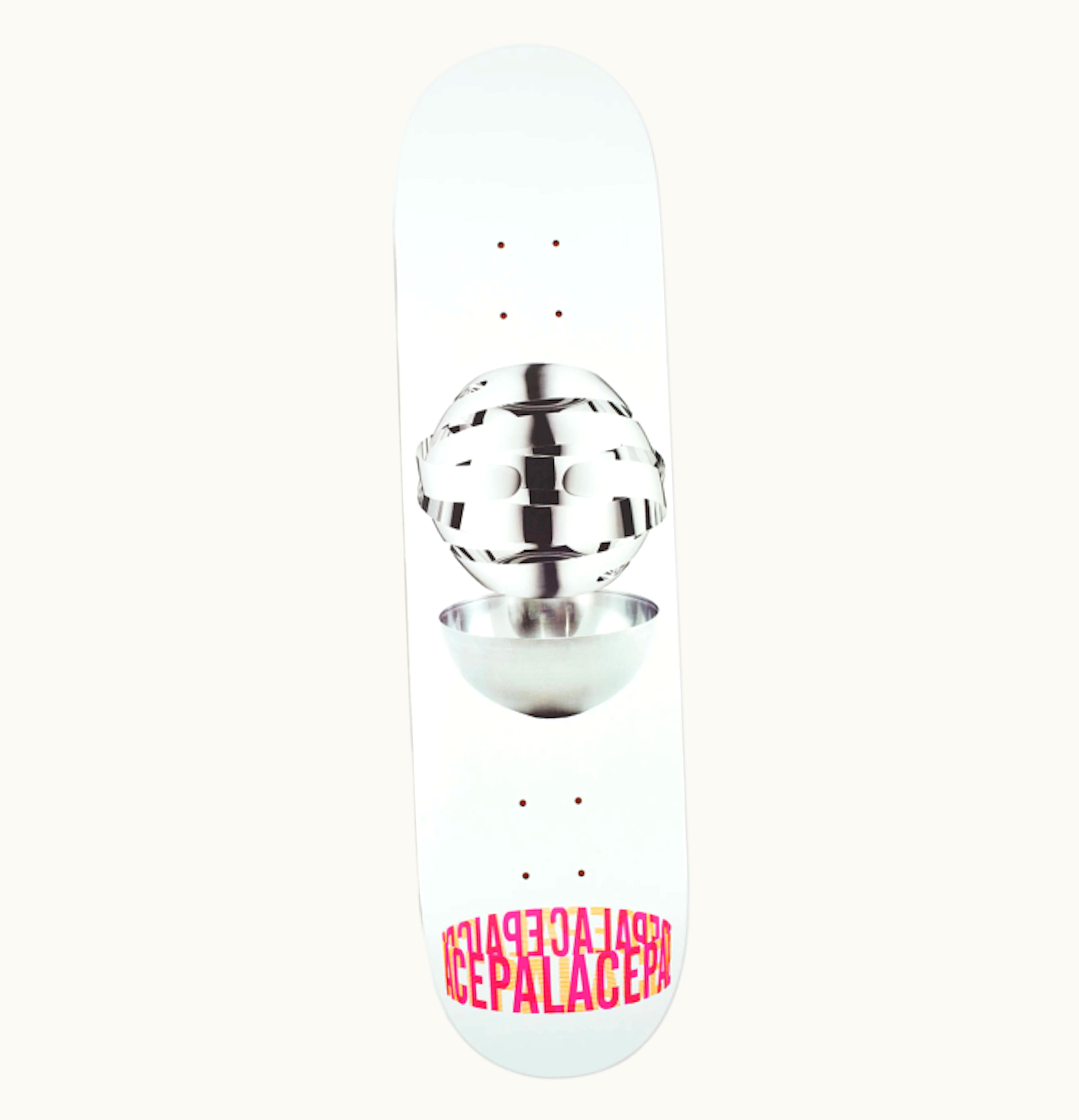 Palace Palace MHead 81 Deck White