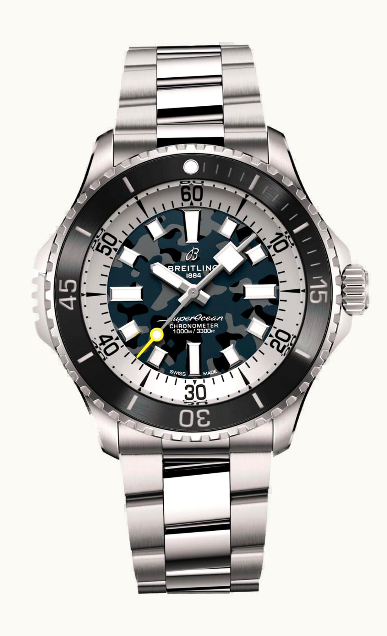 Breitling SuperOcean Automatic 46 Super Diver Titanium / Camouflage / Bracelet