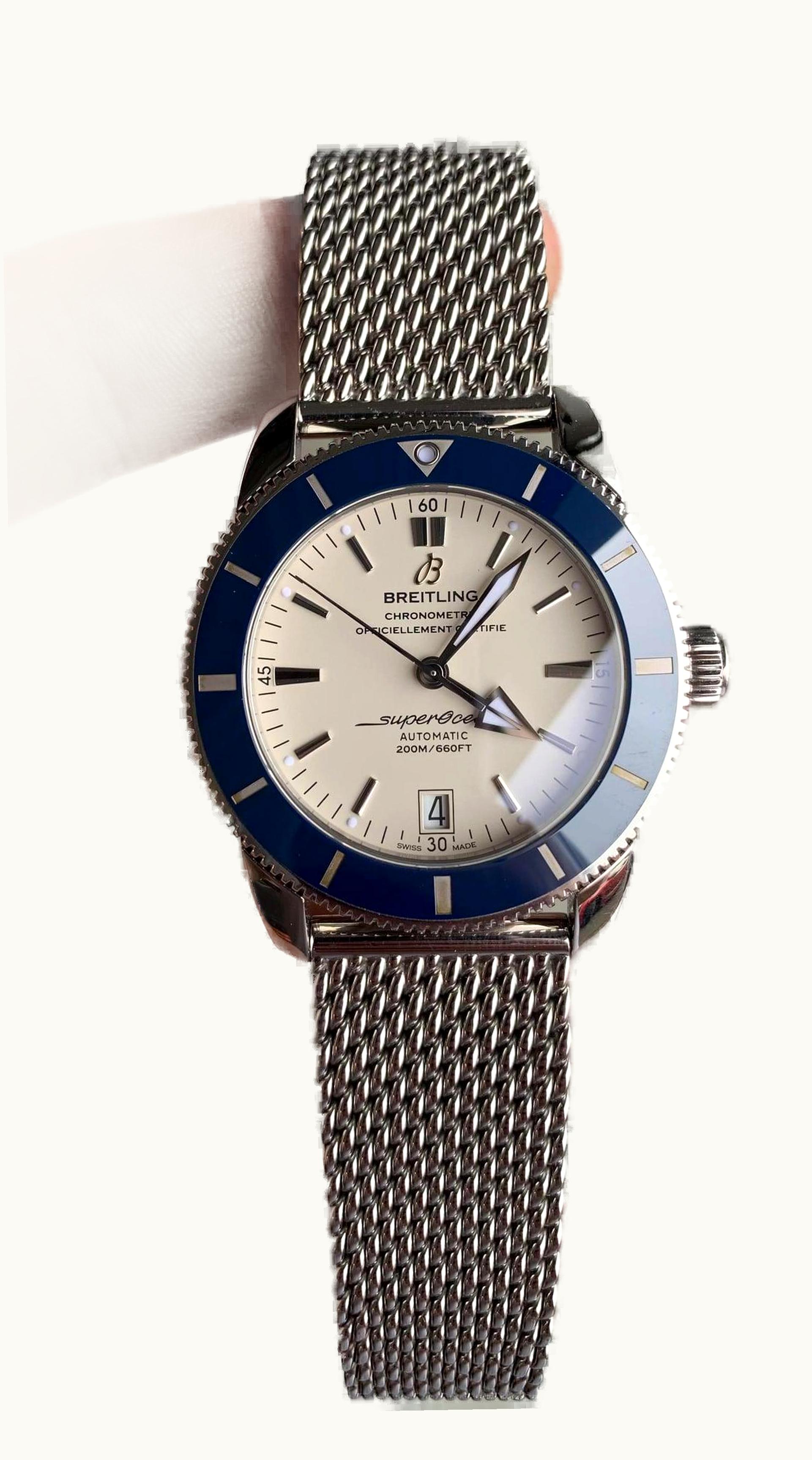 Breitling Superocean Heritage II B20 Automatic 42 Stainless Steel / Ice Blue / Japan