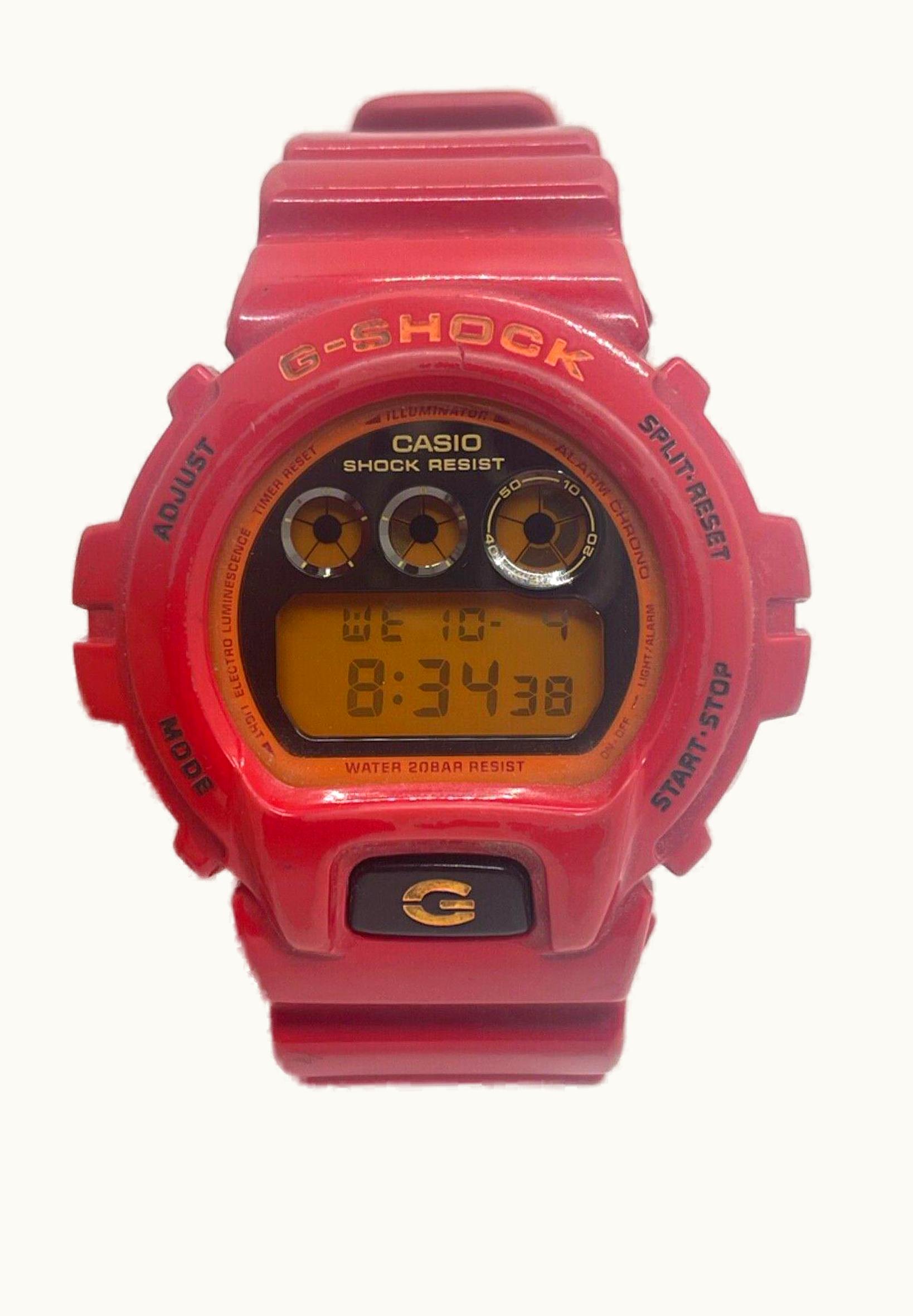 Casio DW-6900CB-4 Red