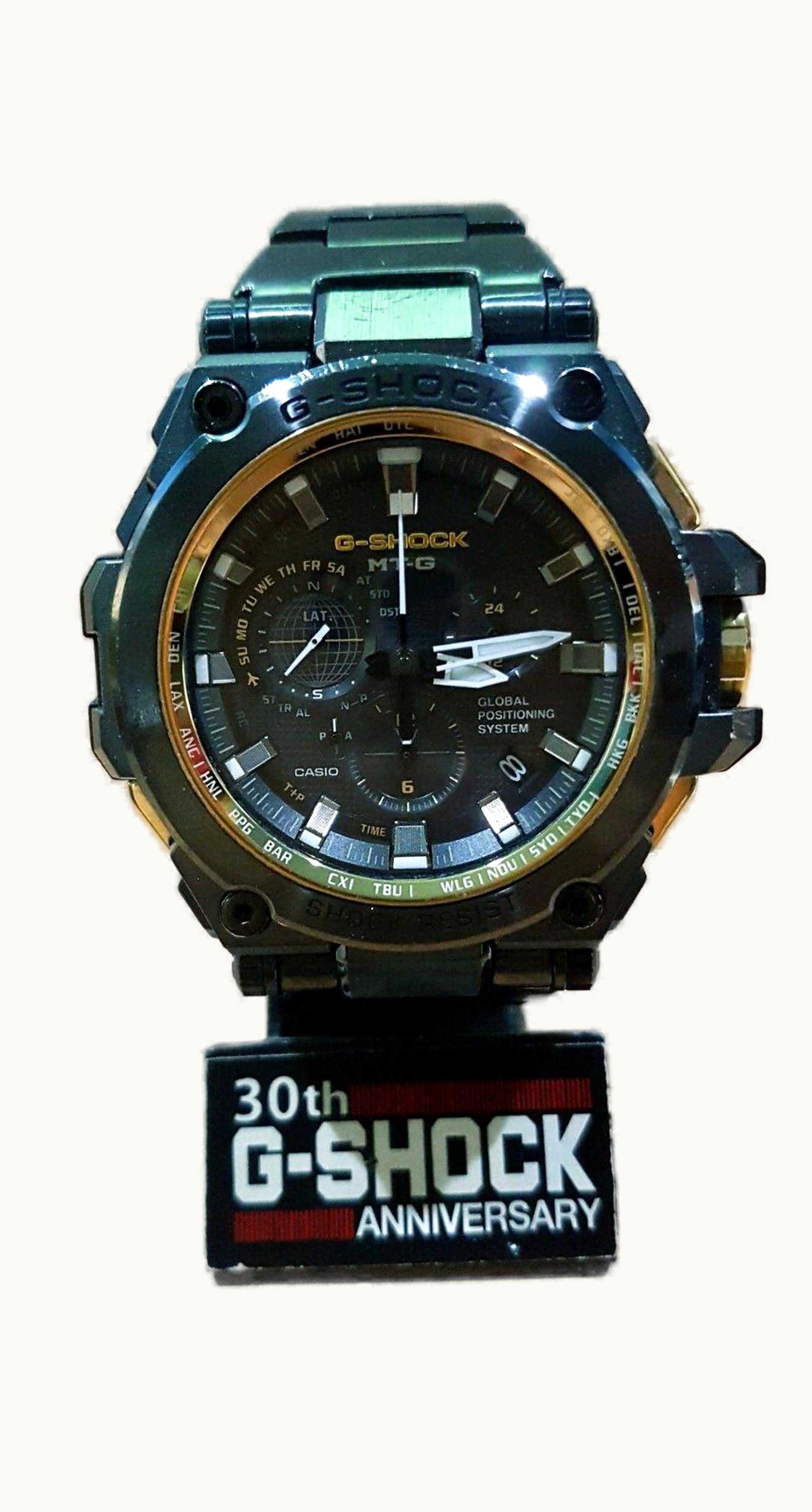 Casio G-Shock MT-G G1000 Black / Gold