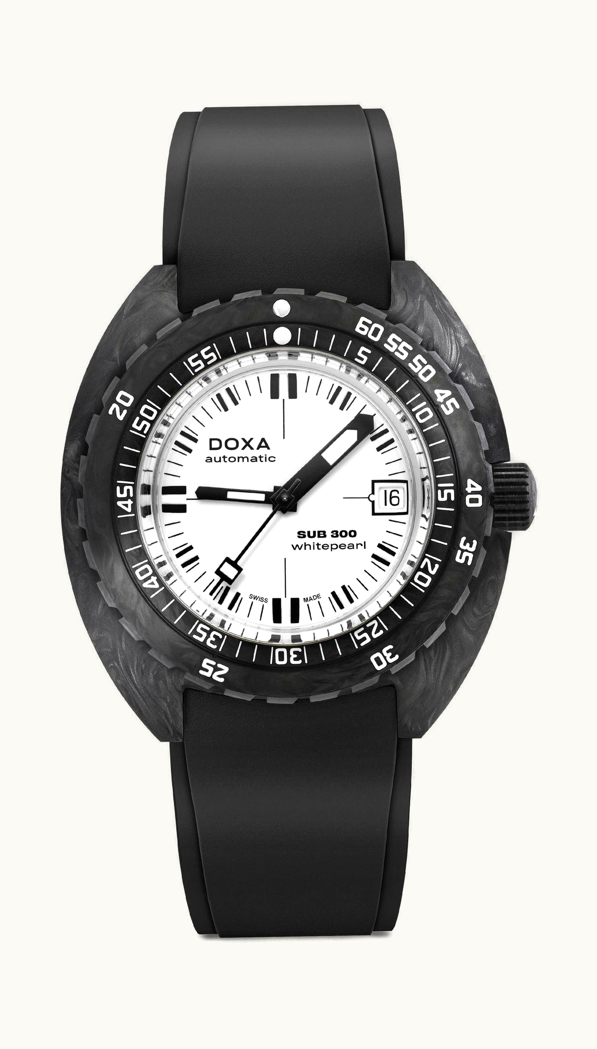 Doxa SUB 300 Carbon Whitepearl