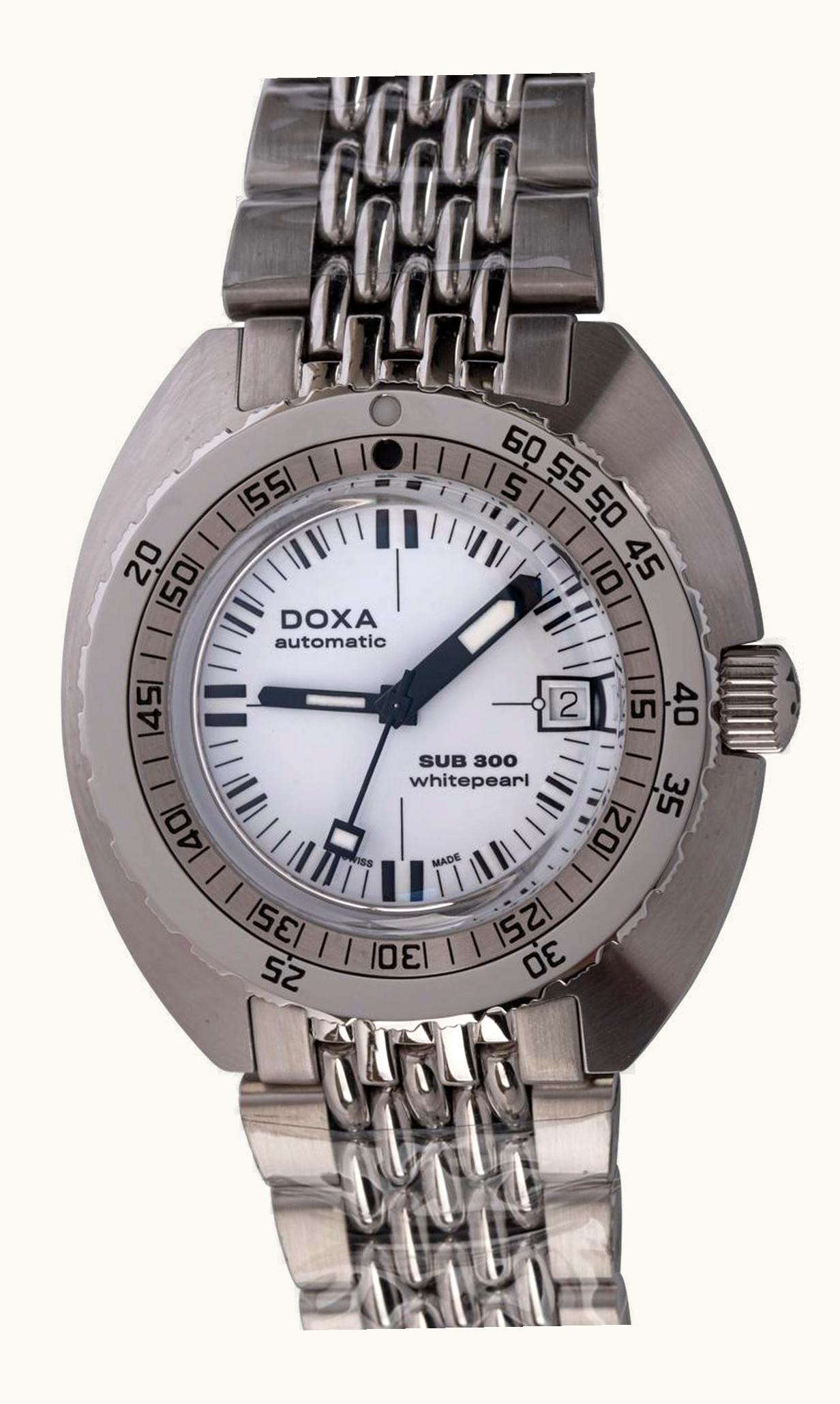Doxa SUB 300 Whitepearl / Bracelet