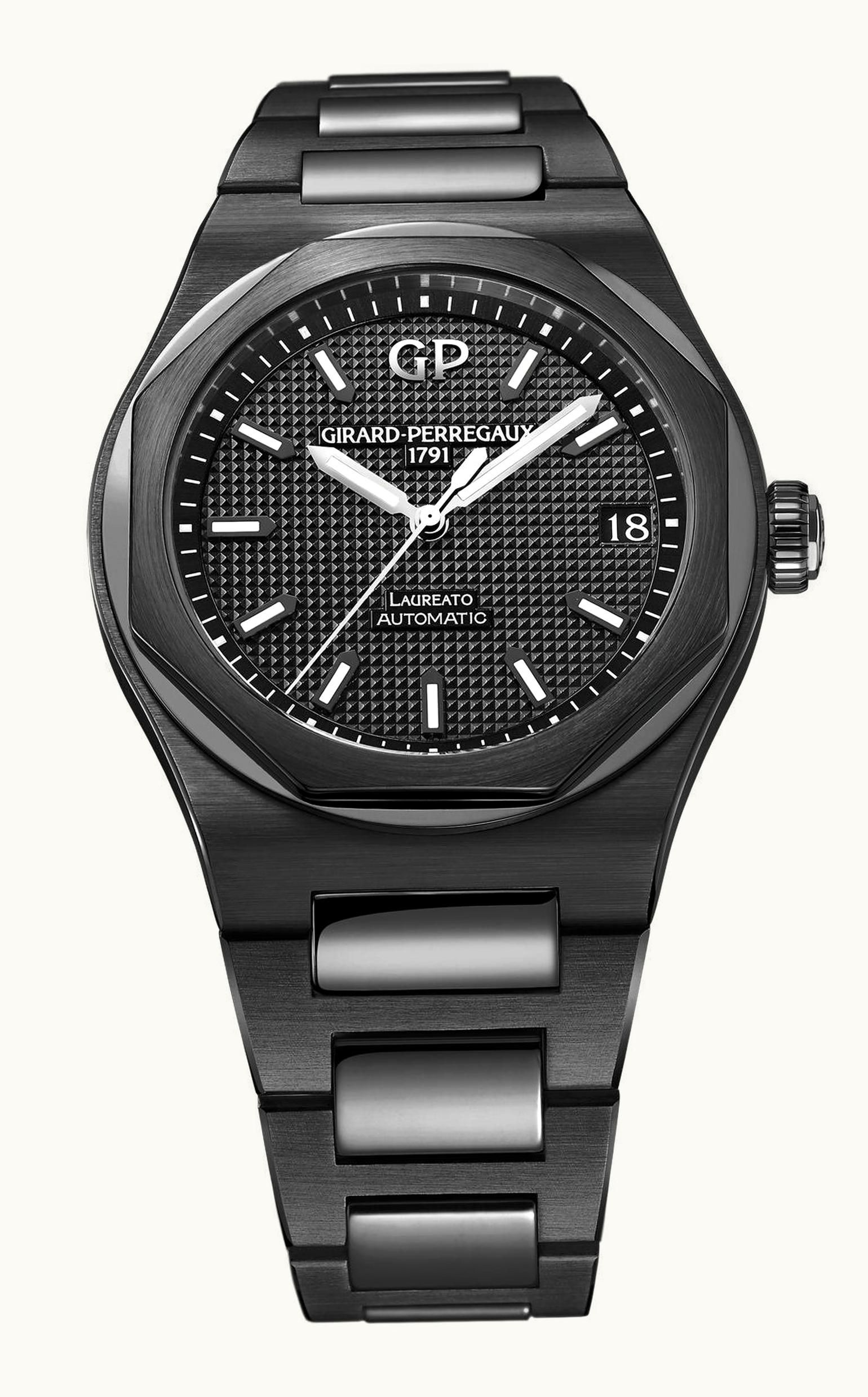 Girard-Perregaux Laureato 42 Automatic Ceramic / Black / Bracelet