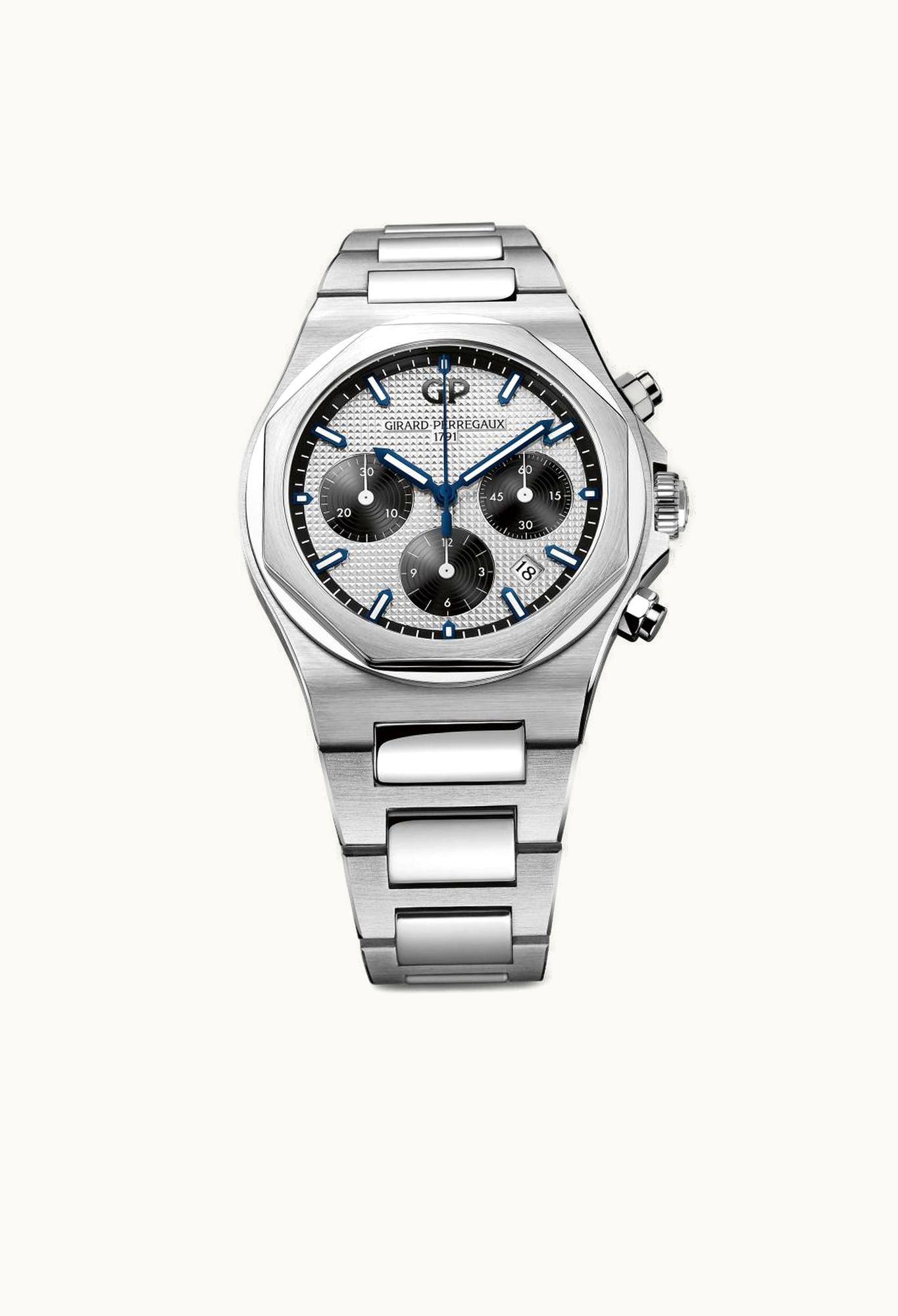 Girard-Perregaux Laureato 42 Chronograph Stainless Steel / Silver Panda / Bracelet