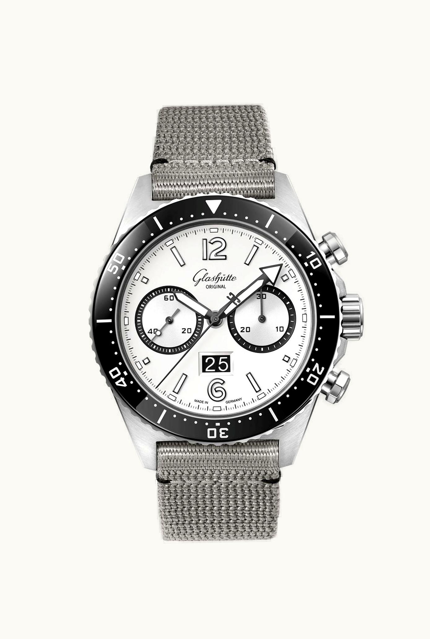 Glashütte Original SeaQ Chronograph Stainless Steel / Silver Screen / Rubber / Pin