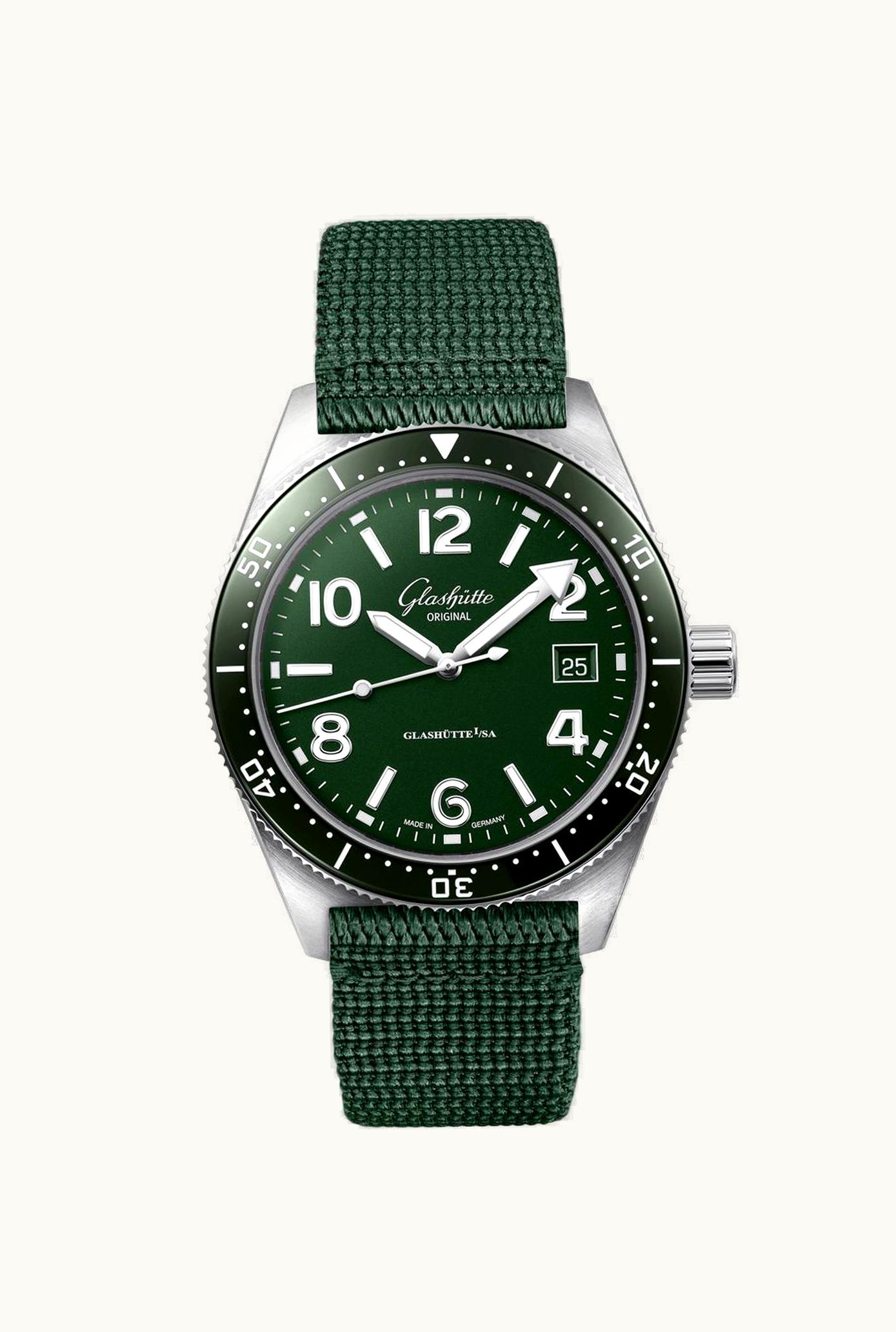 Glashütte Original SeaQ Date Stainless Steel / Green / Rubber / Pin