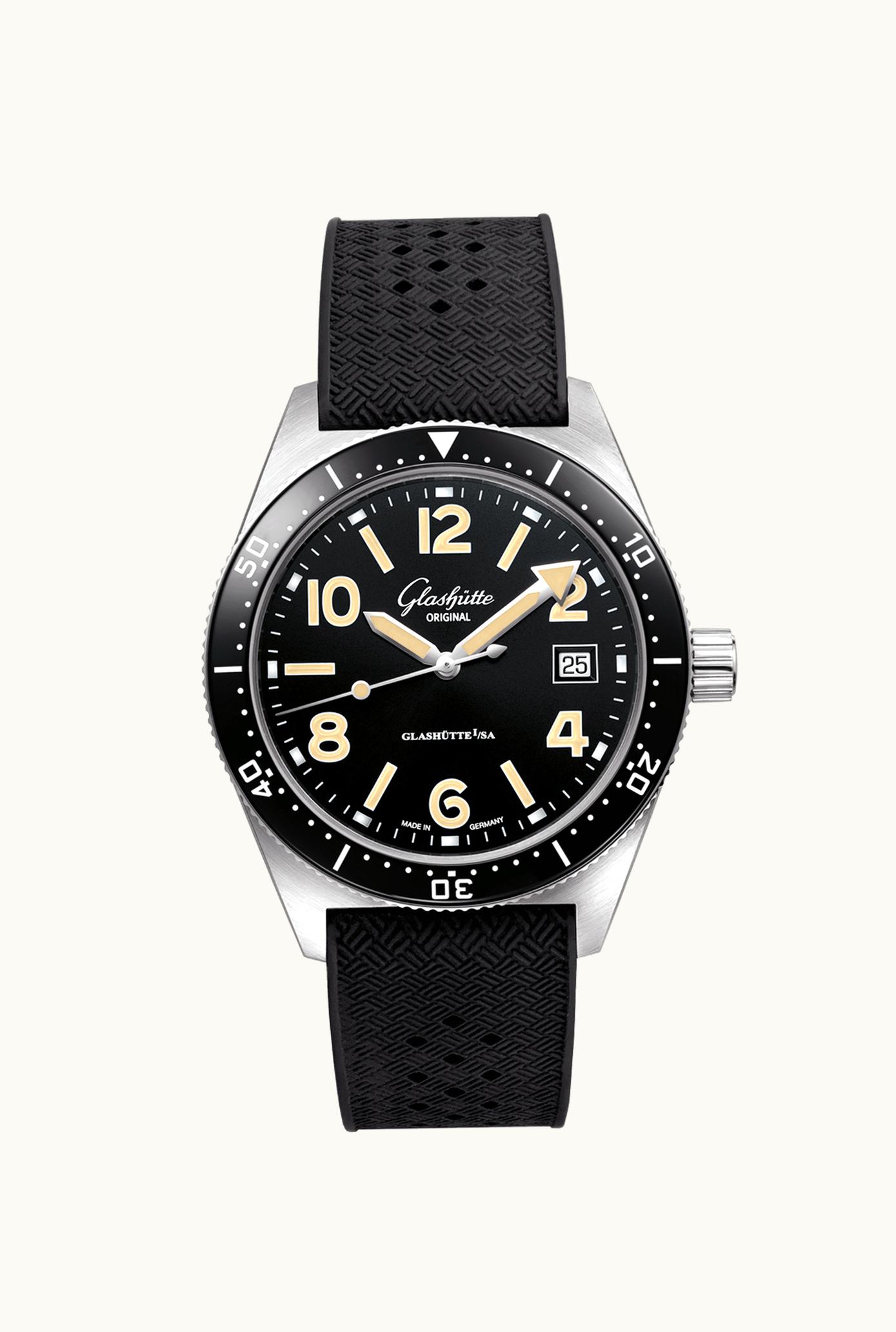 Glashütte Original SeaQ Date Stainless Steel / Black / Textile / Folding