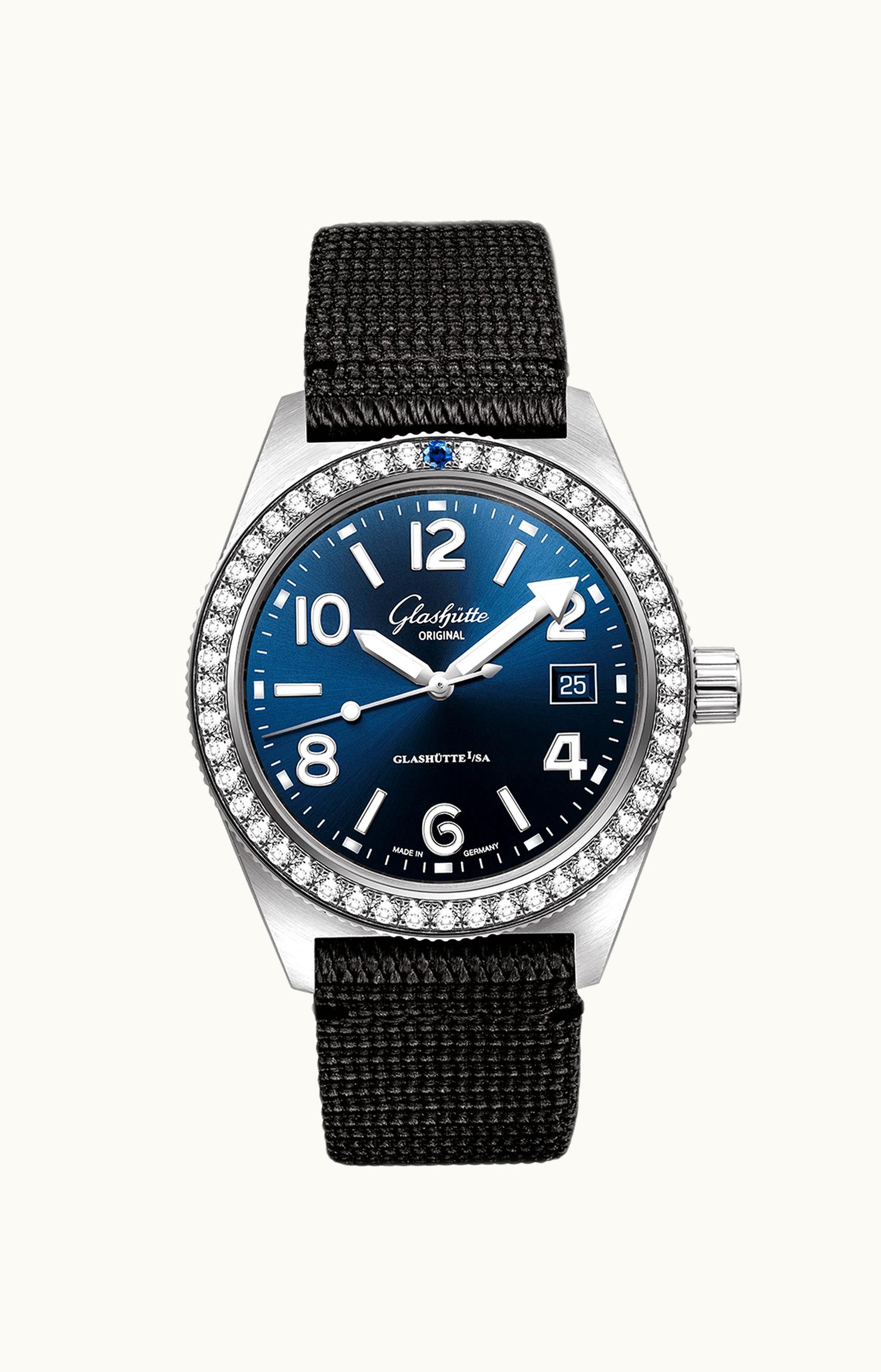 Glashütte Original SeaQ Date Stainless Steel / Diamond / Blue / Textile / Folding