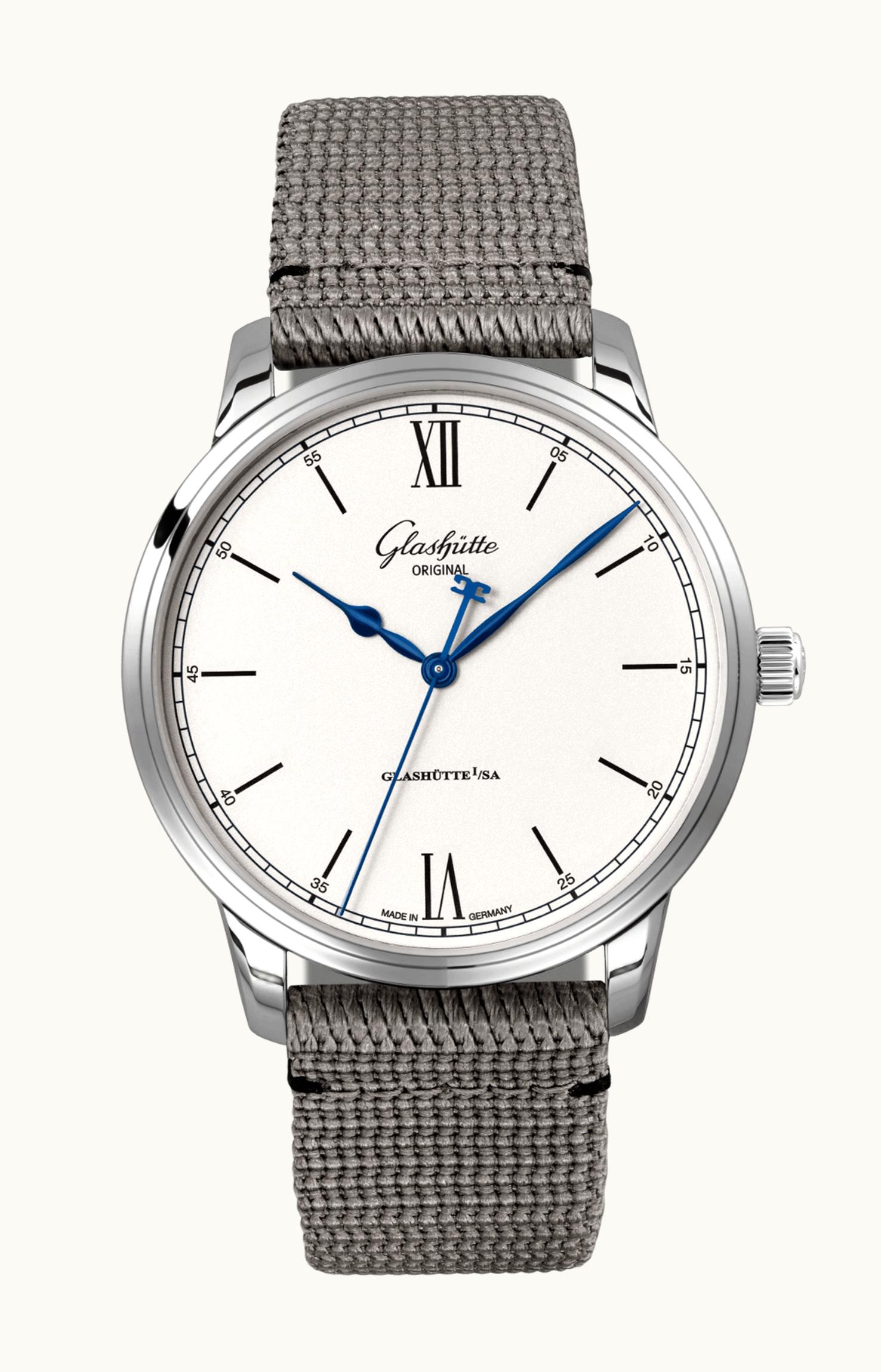 Glashütte Original Senator Excellence Stainless Steel / Silver / Synthetic