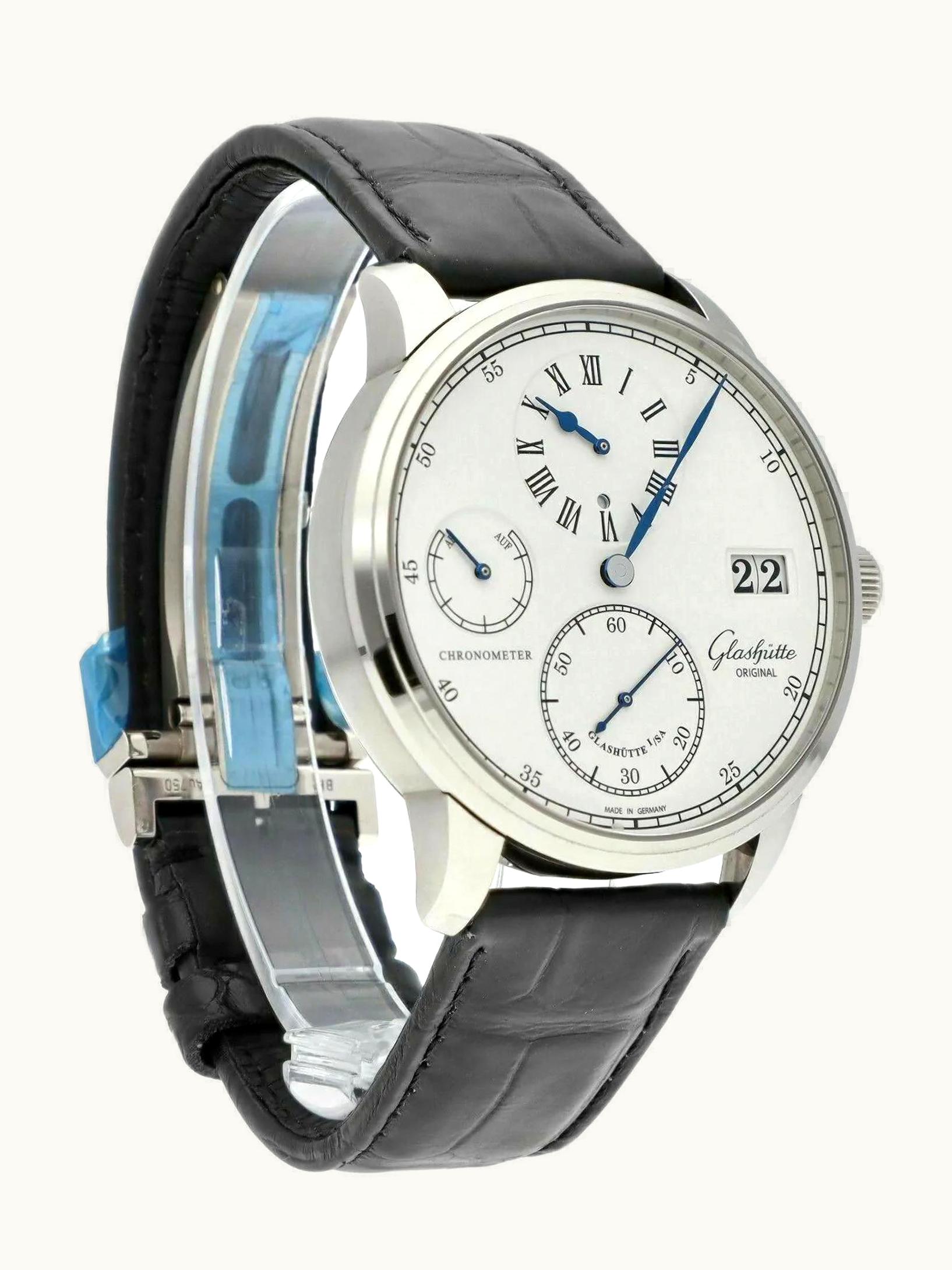 Glashütte Original Senator Chronometer Regulator White Gold / Silver / Alligator / Folding