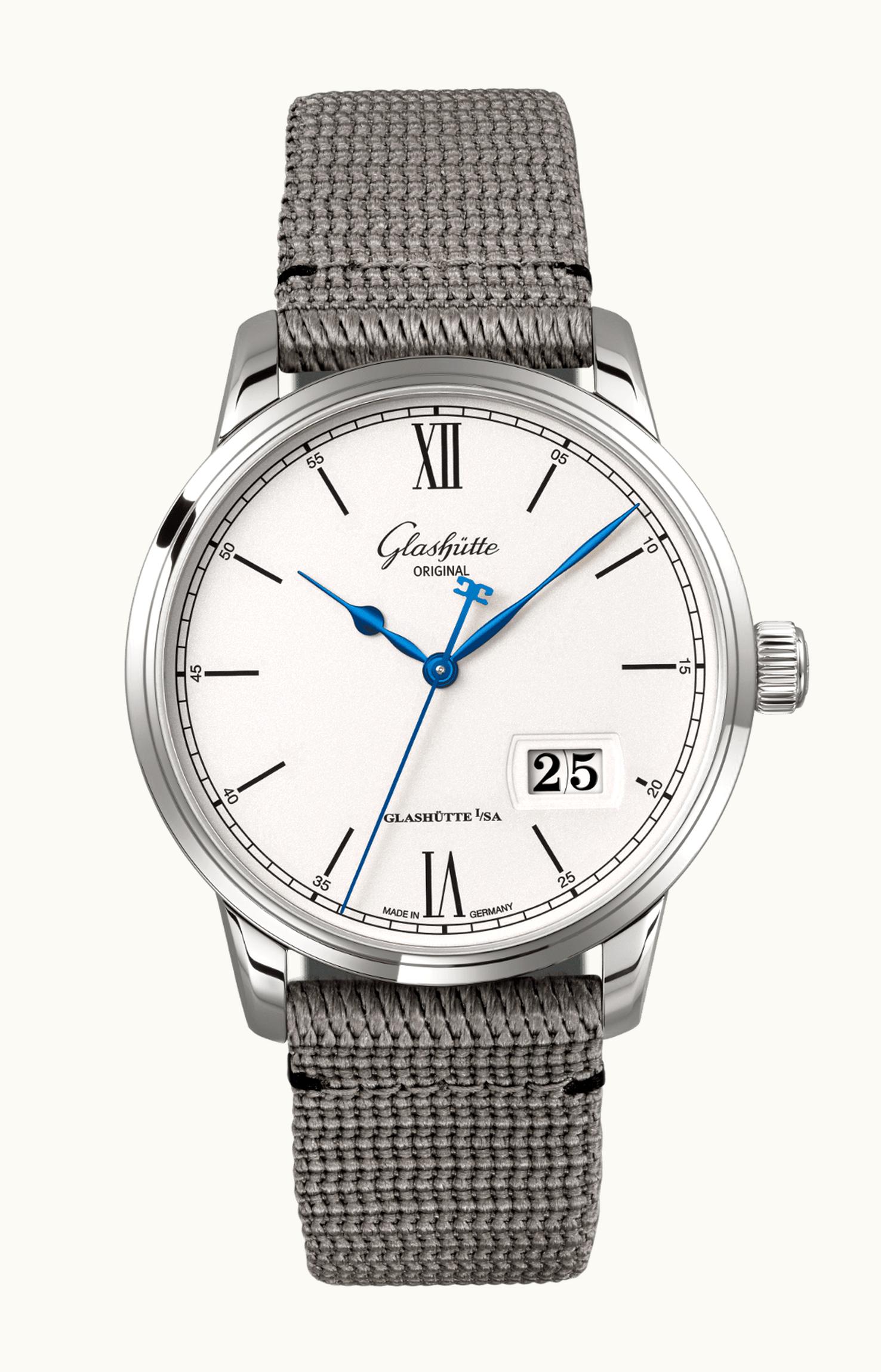 Glashütte Original Senator Excellence Panorama Date Stainless Steel / Silver / Alligator /  Pin