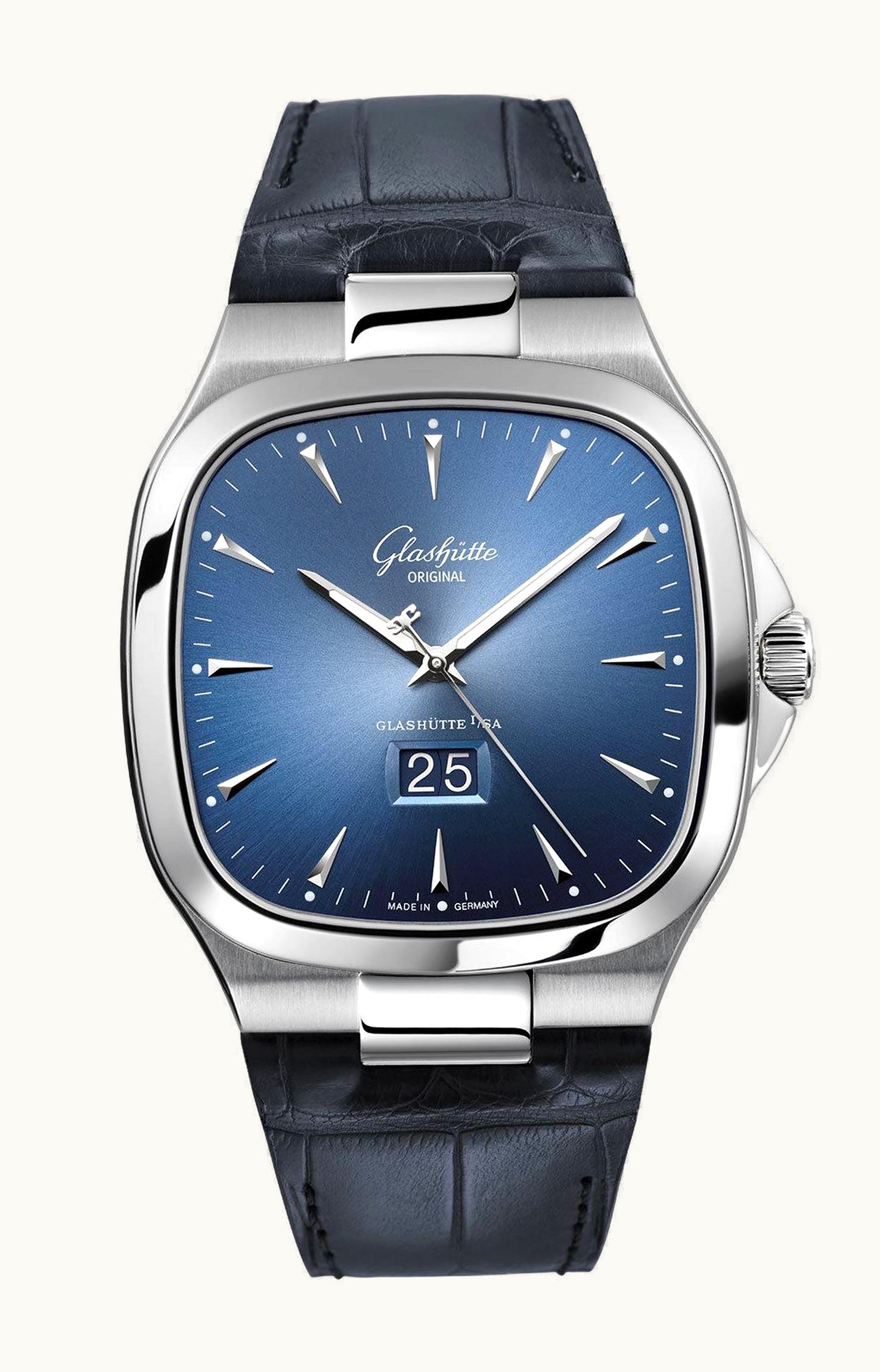 Glashütte Original Seventies Panorama Date Blue / Alligator / Folding