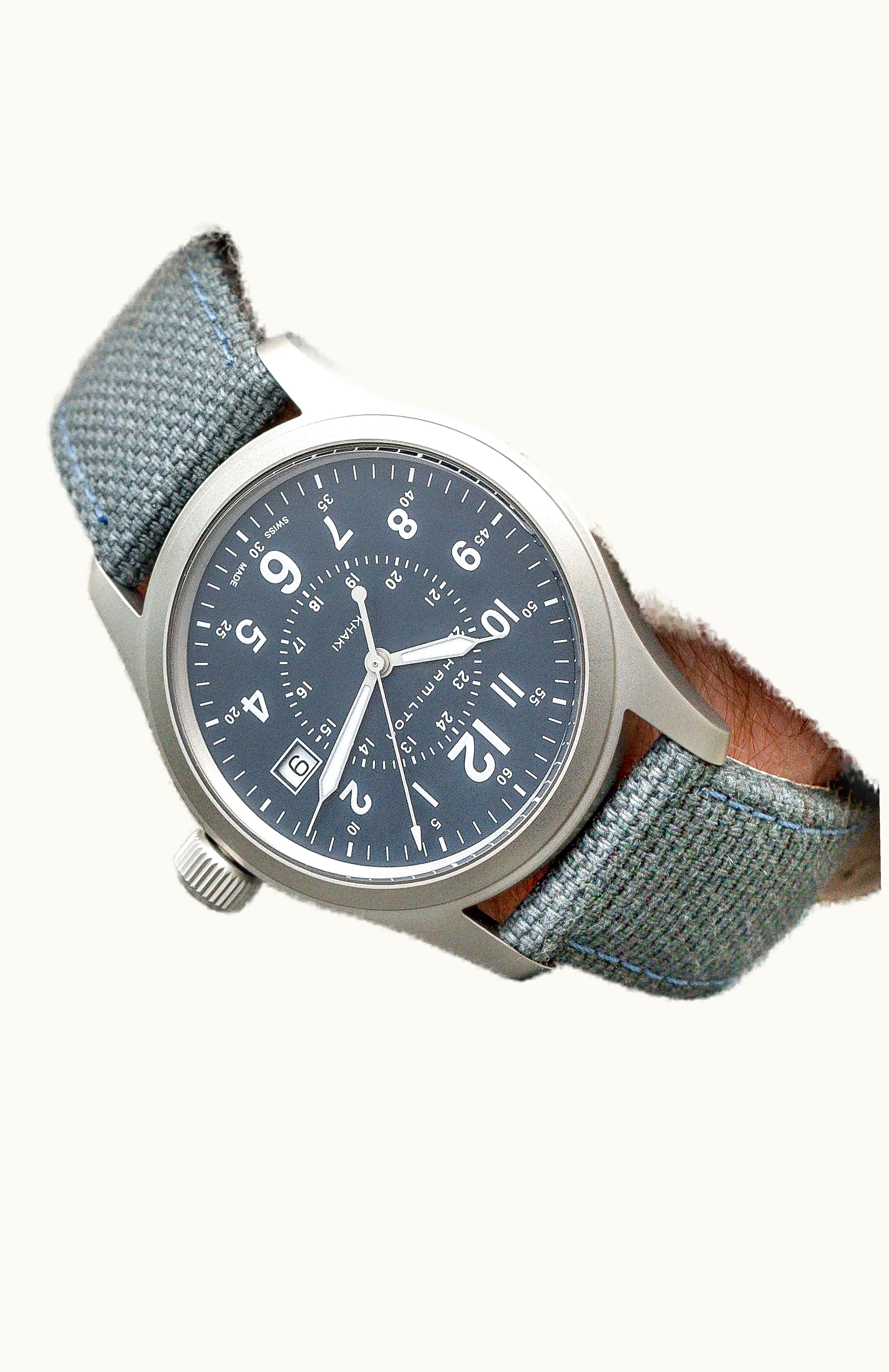 Hamilton Khaki Field Quartz 38 Stainless Steel / Brown / Bracelet