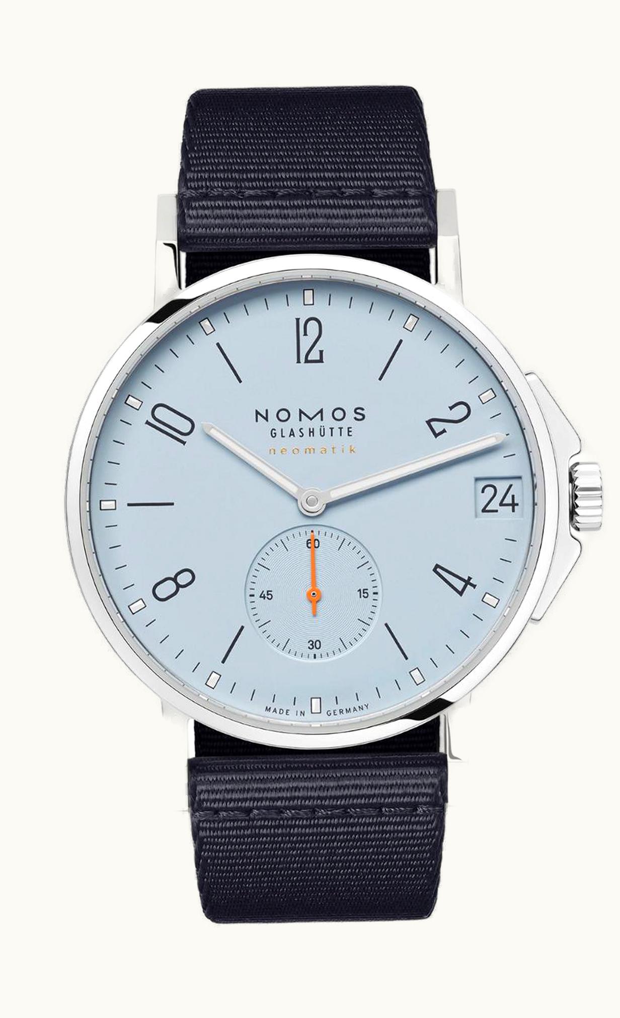 Nomos Glashütte Ahoi Neomatik 38 Sky Blue / Closed Case Back
