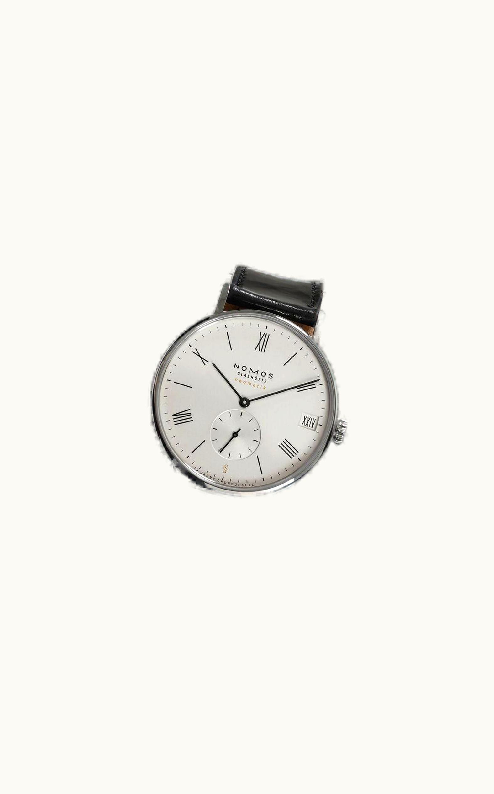 Nomos Glashütte Ludwig neomatik 41 Datum 75 Jahre Grundgesetz