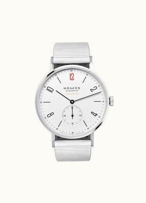 Nomos Glashütte Tangente Neomatik Ärzte ohne Grenzen