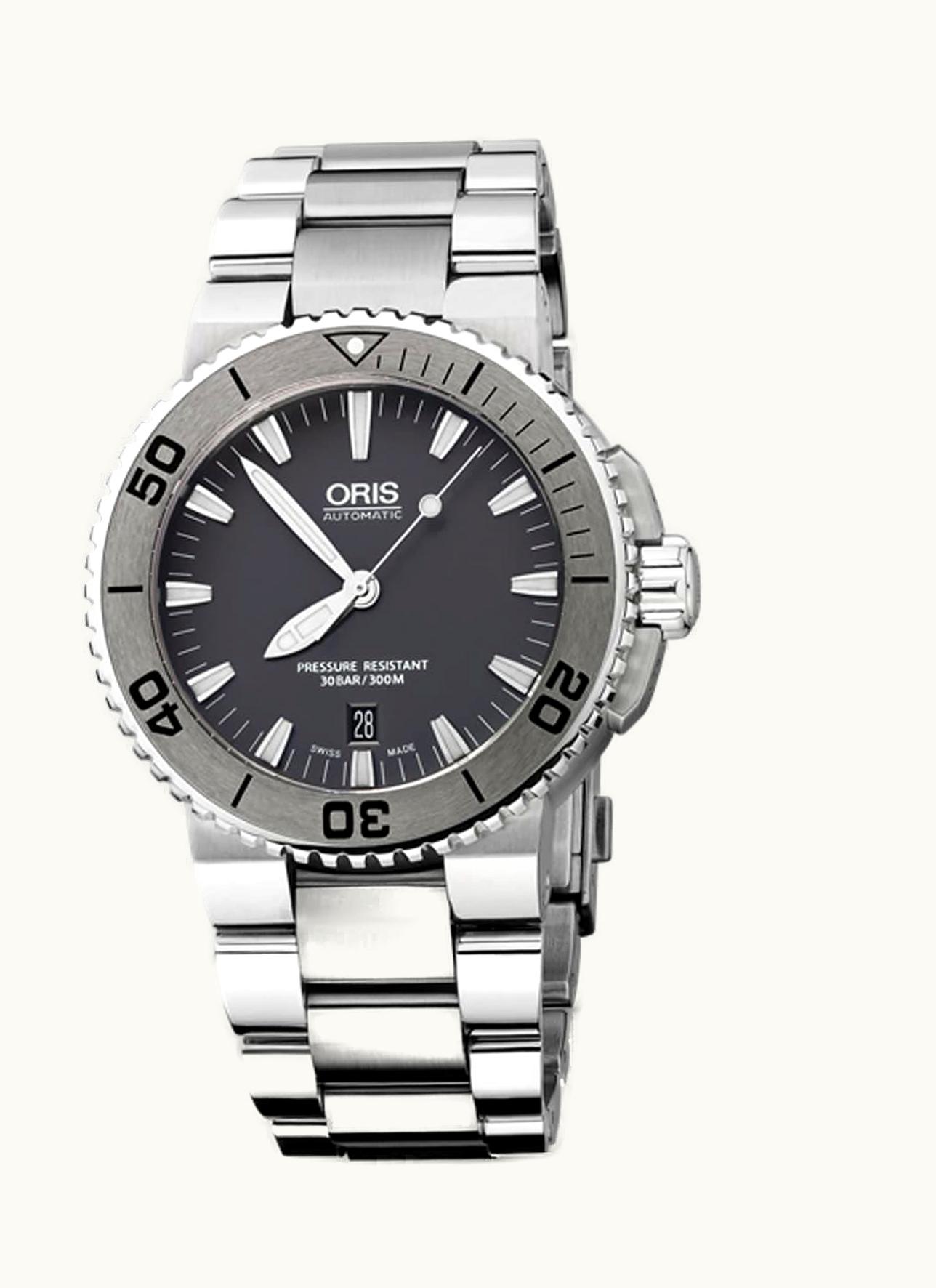 Oris Aquis Date 43 Stainless Steel / Black / Rubber