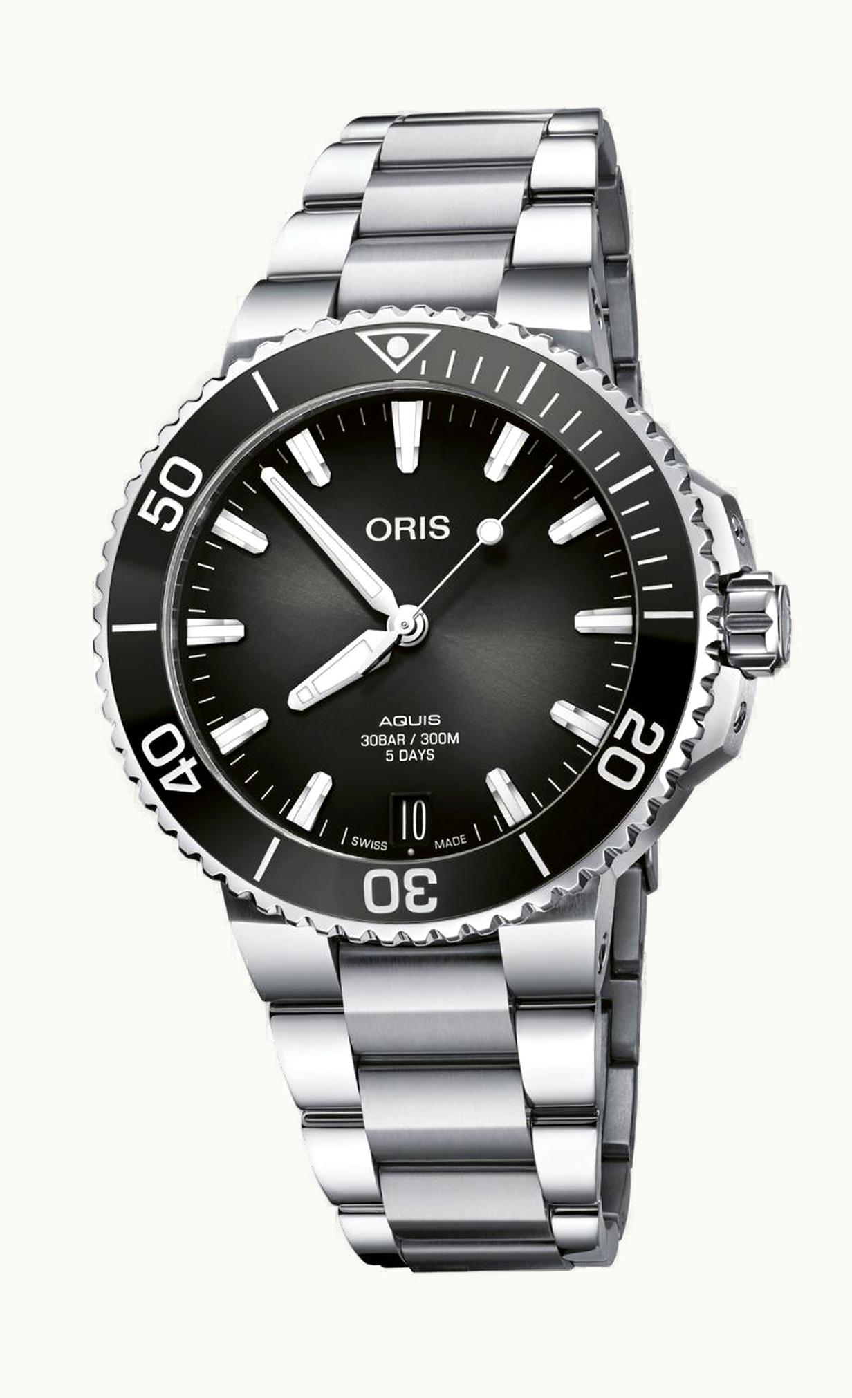 Oris Aquis Date Calibre 400 41.5 Stainless Steel / Black / Bracelet