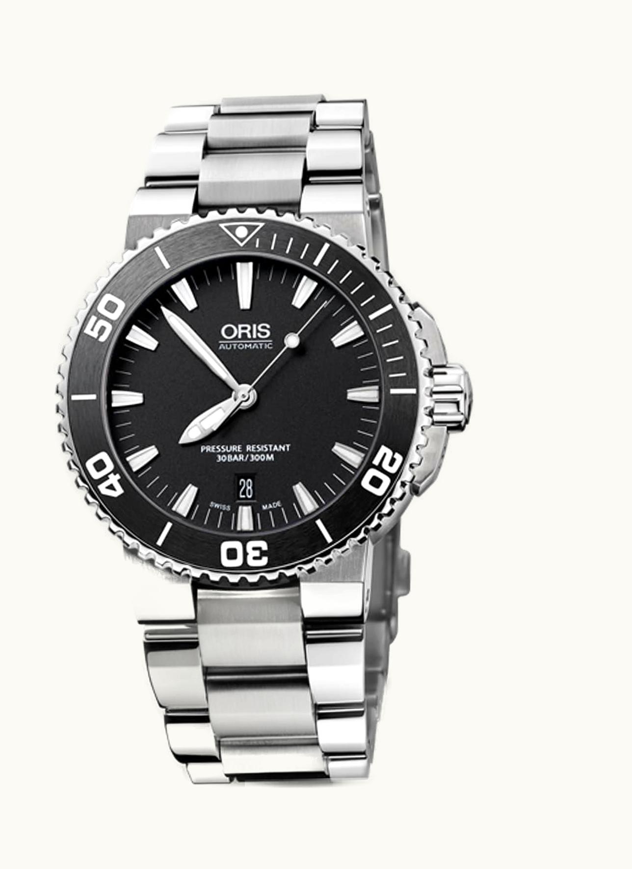 Oris Aquis Date 43 Stainless Steel / Black / Bracelet