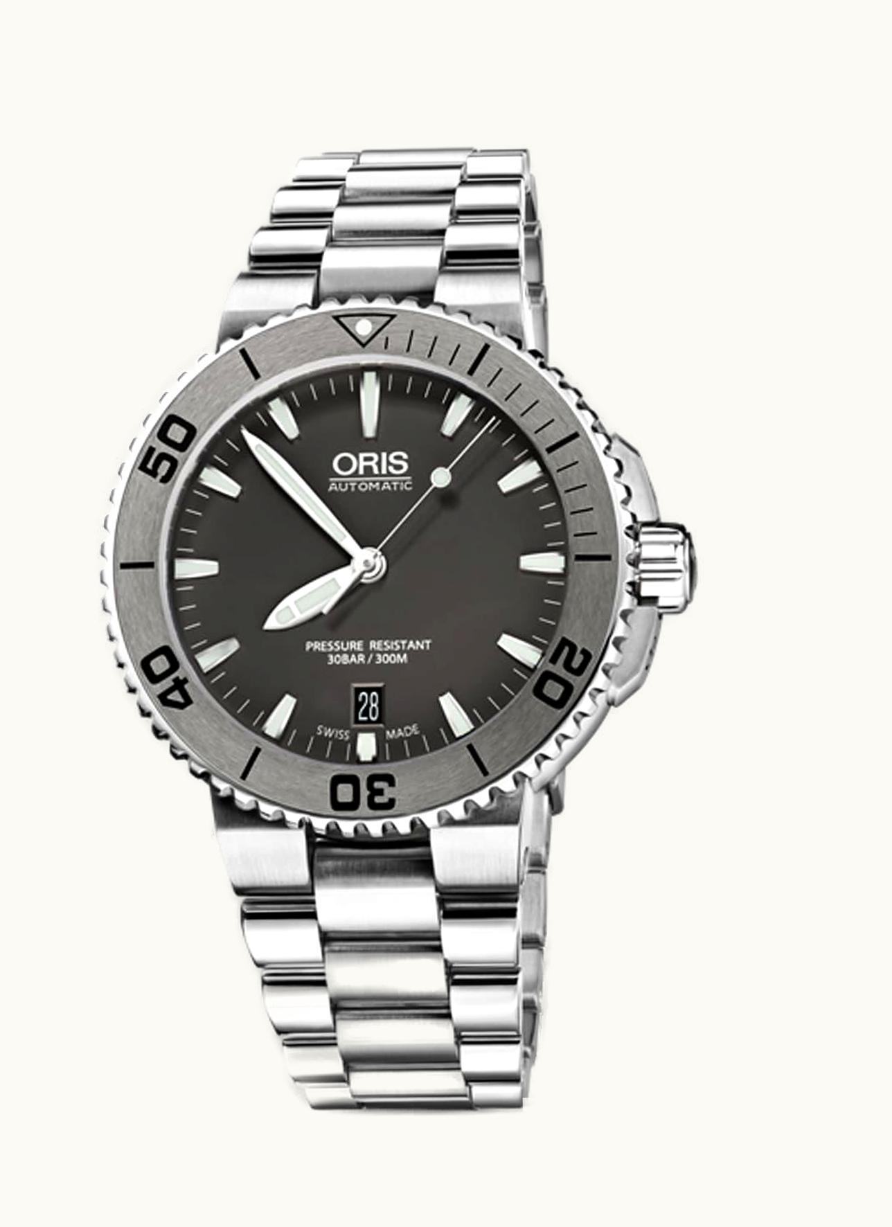 Oris Aquis Date 40 Stainless Steel / Black / Bracelet