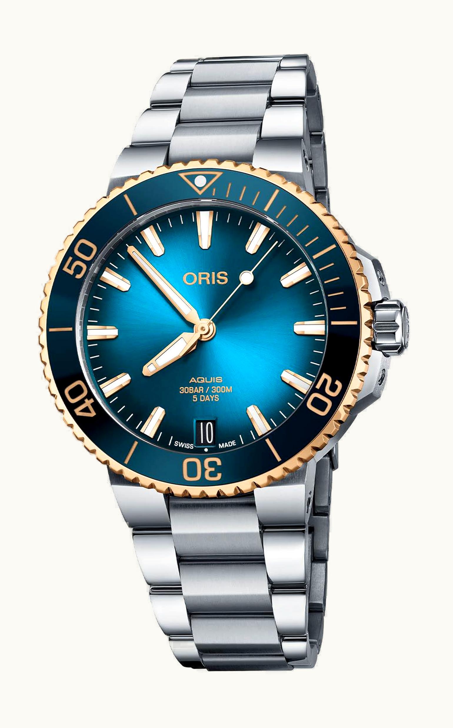 Oris Aquis Date Calibre 400 41.5 Stainless Steel - Yellow Gold / Blue / Bracelet