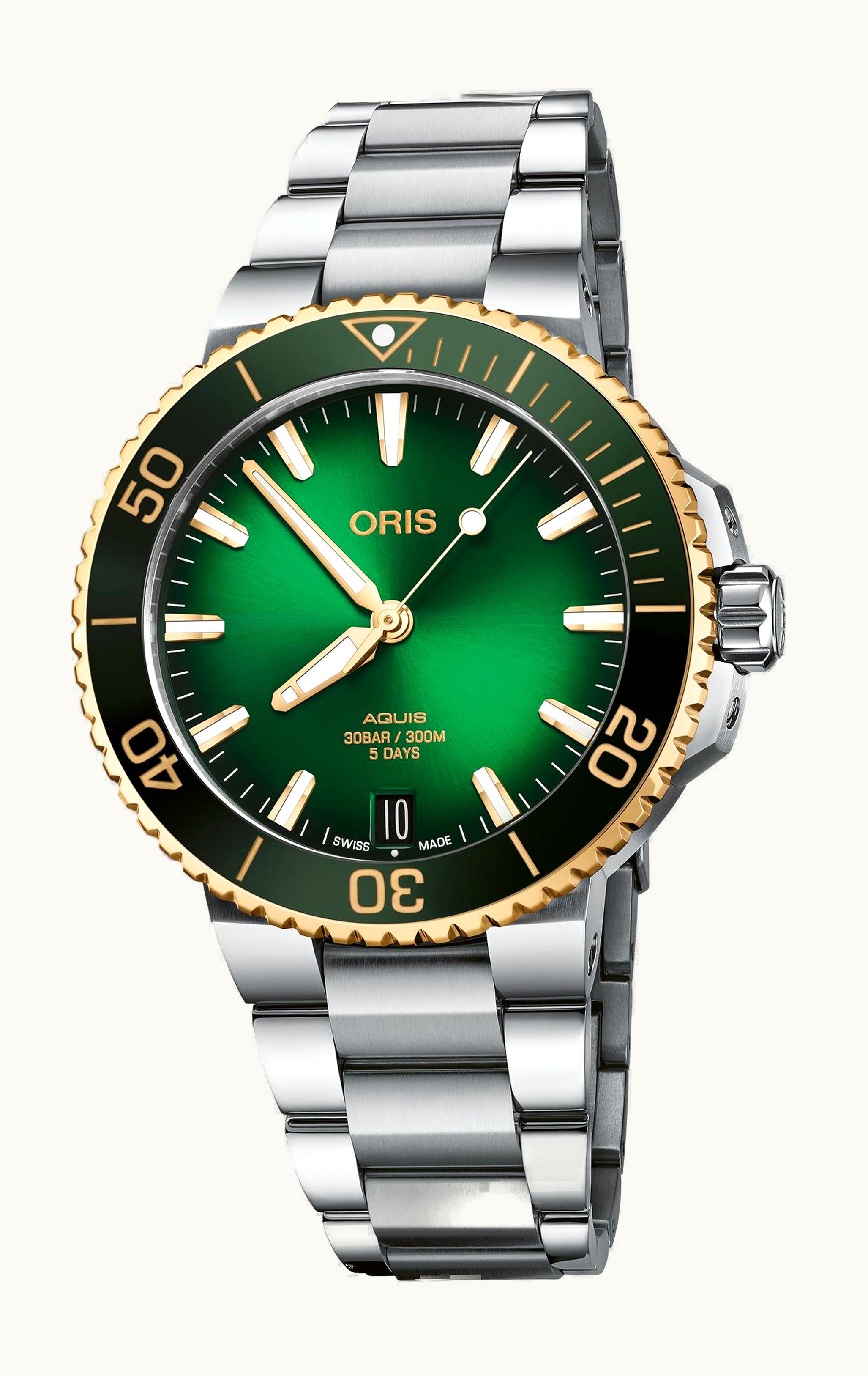 Oris Aquis Date Calibre 400 41.5 Staineless Steel - Yellow Gold / Green / Bracelet