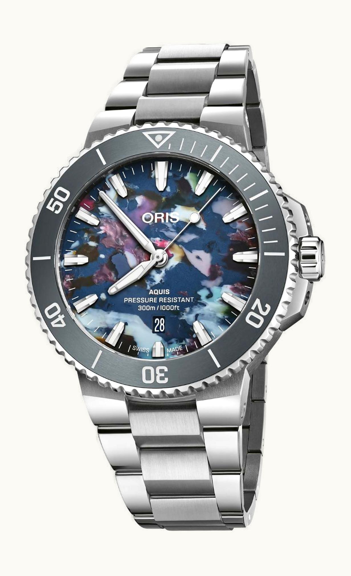 Oris Aquis Date 43.5 Stainless Steel / Upcycle