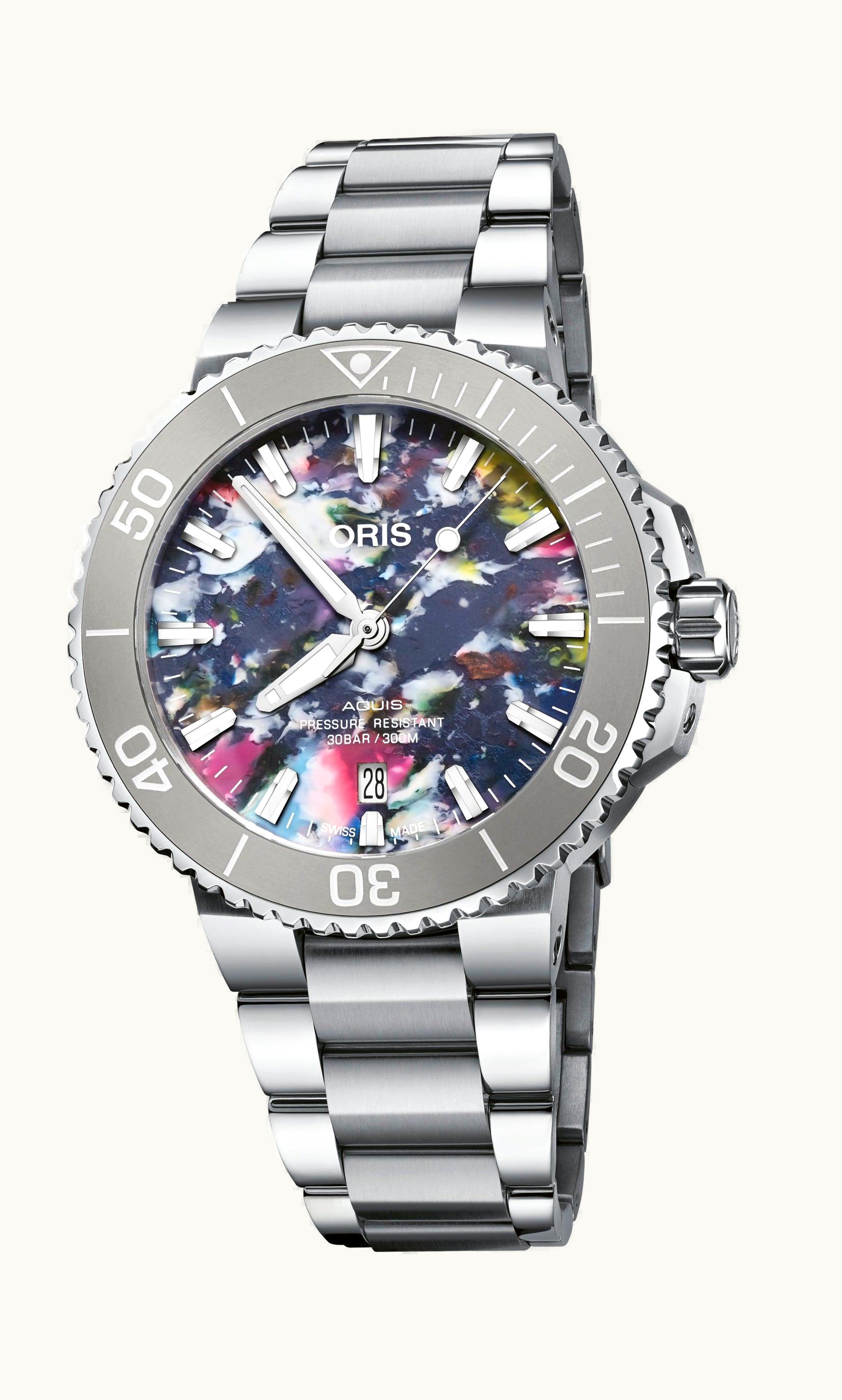 Oris Aquis Date 36 Stainless Steel / MOP / Rubber