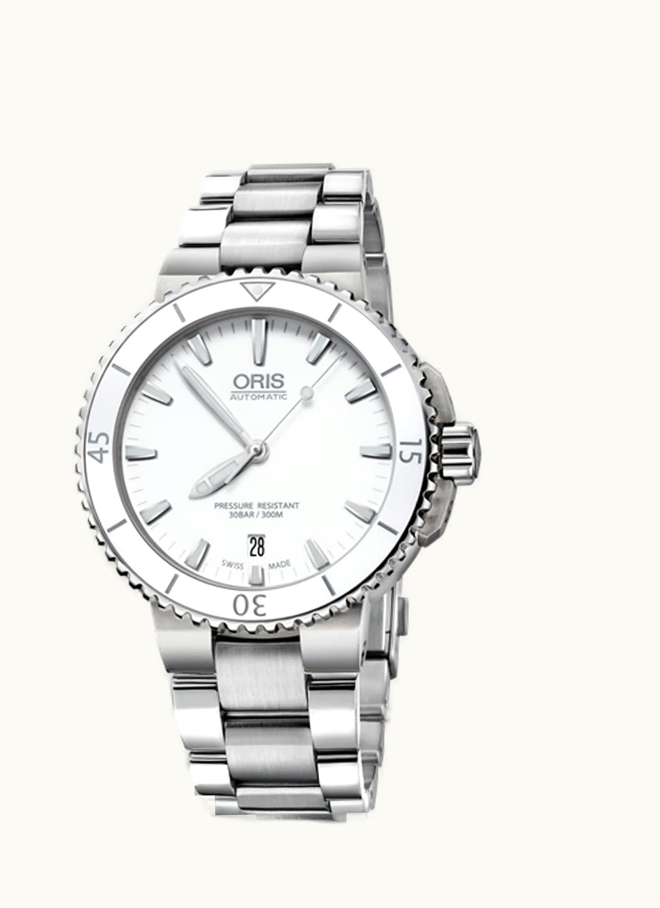 Oris Aquis Date 40 Stainless Steel / White / Bracelet