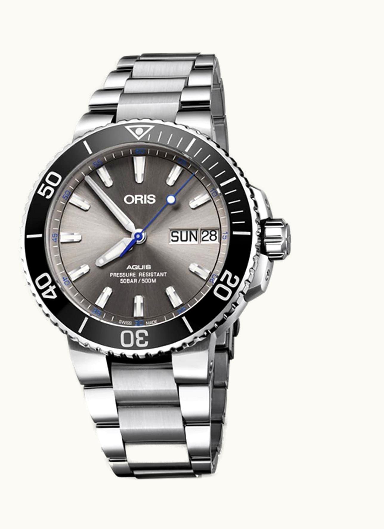 Oris Aquis Big Day Date 45.5 Hammerhead / Bracelet
