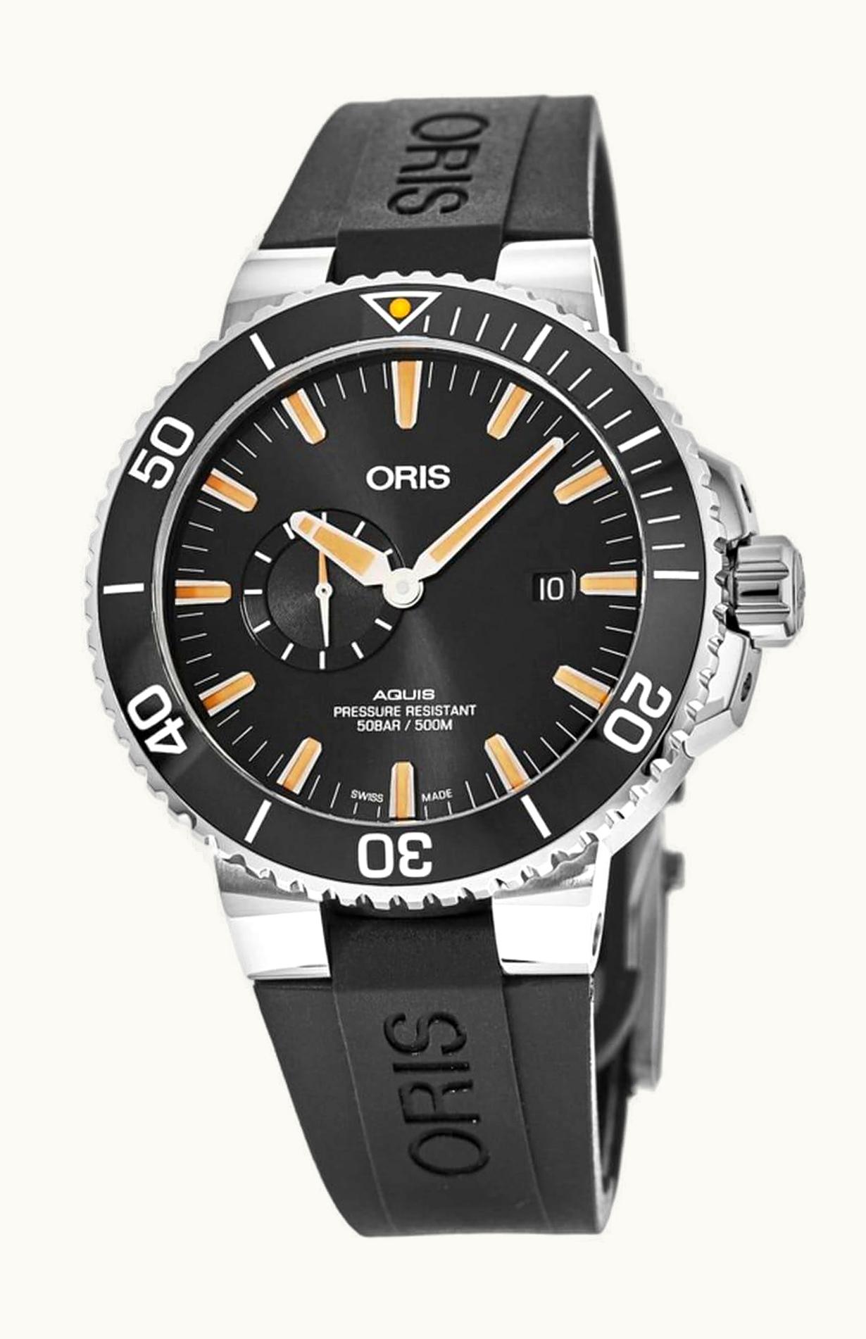 Oris Aquis Small Seconds Date 45.5 Stainless Steel / Black / Rubber