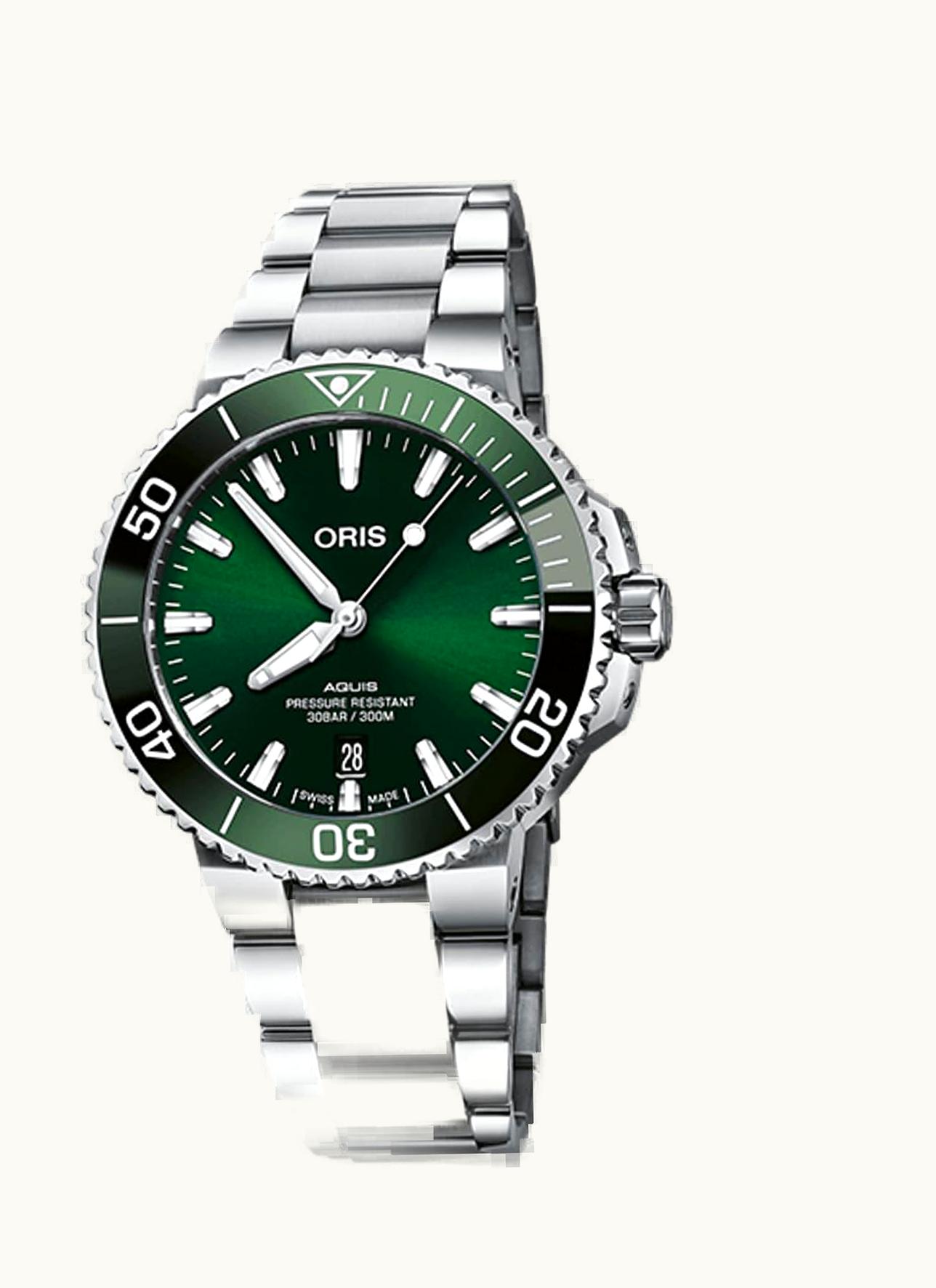 Oris Aquis Date 41.5 Stainless Steel / Green / Bracelet