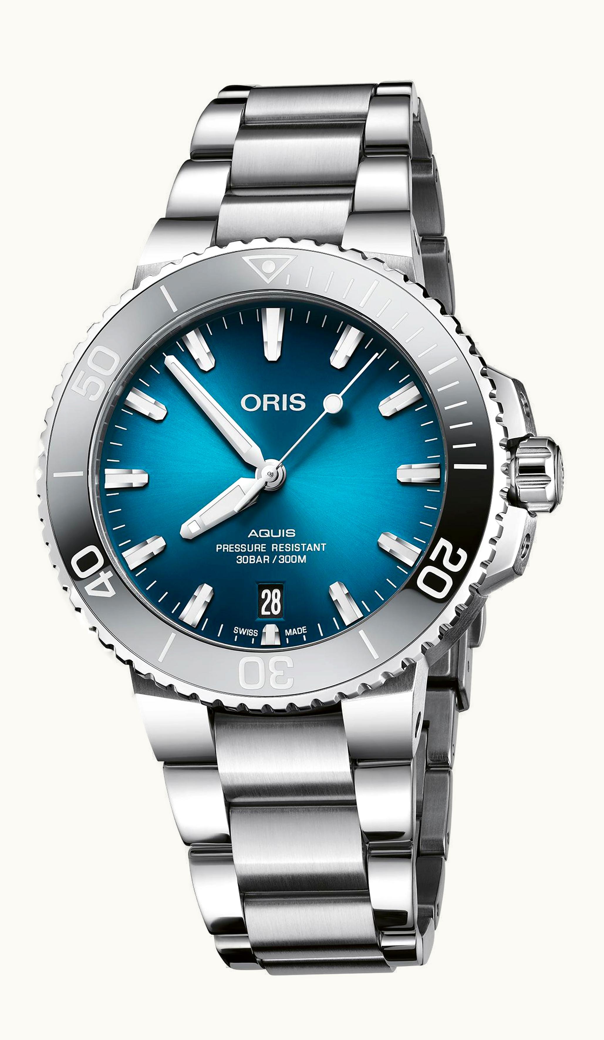 Oris Aquis Date 39.5 Stainless Steel / Blue / Bracelet