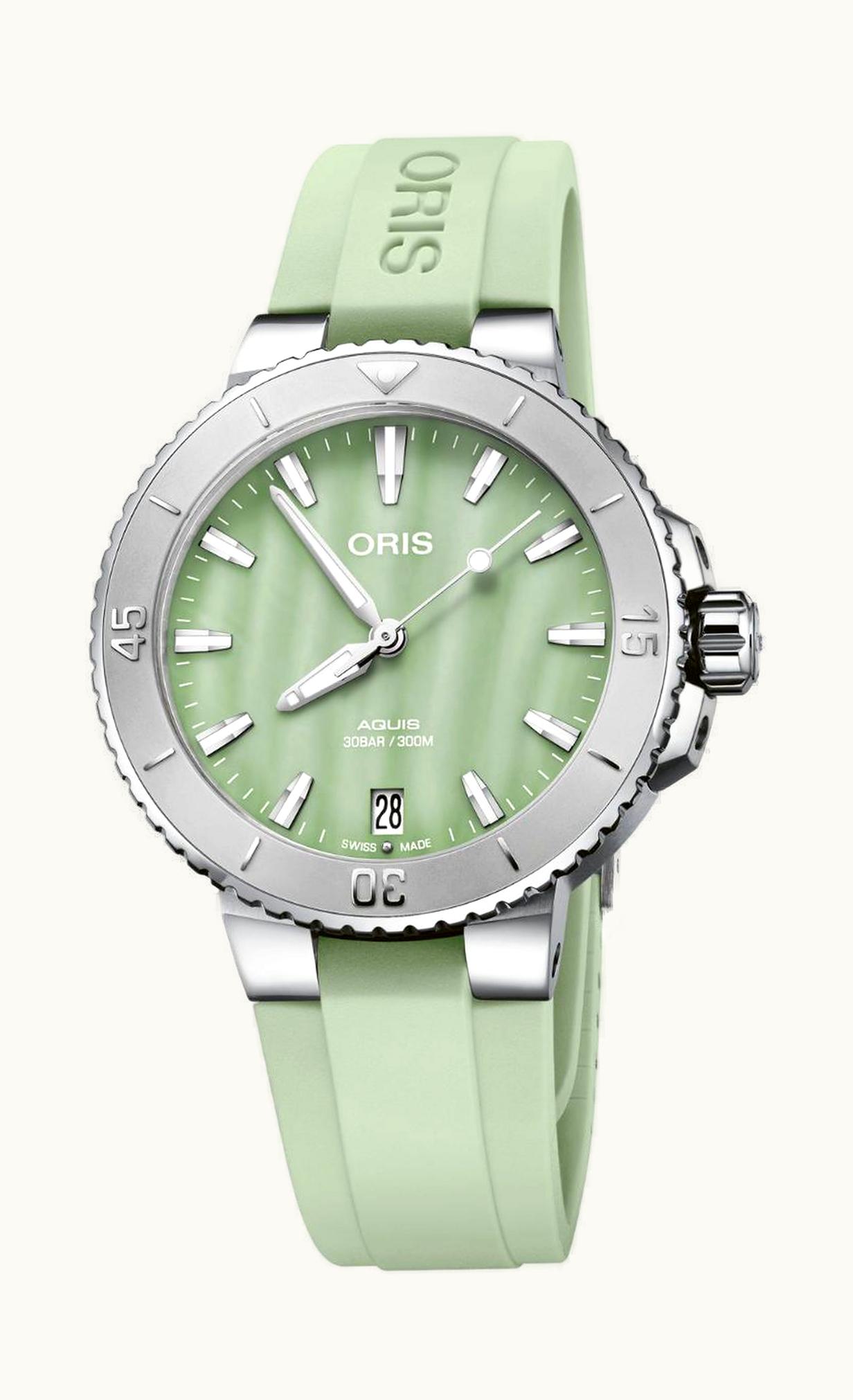 Oris Aquis Date 36.5 Stainless Steel / Seafoam Green / Rubber