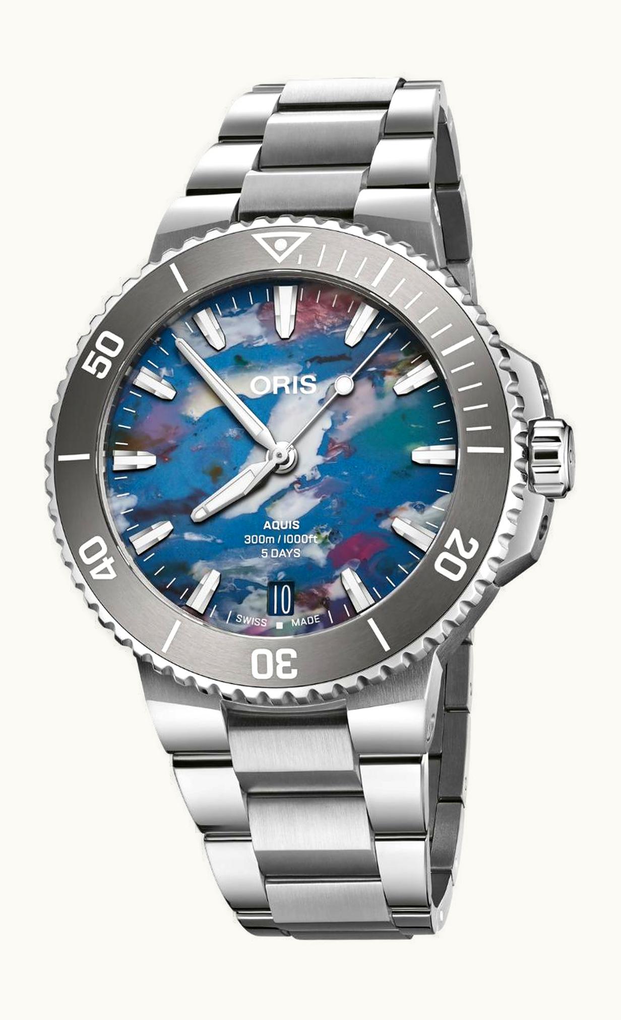 Oris Aquis Date Calibre 400 43.5 Stainless Steel / Upcycle