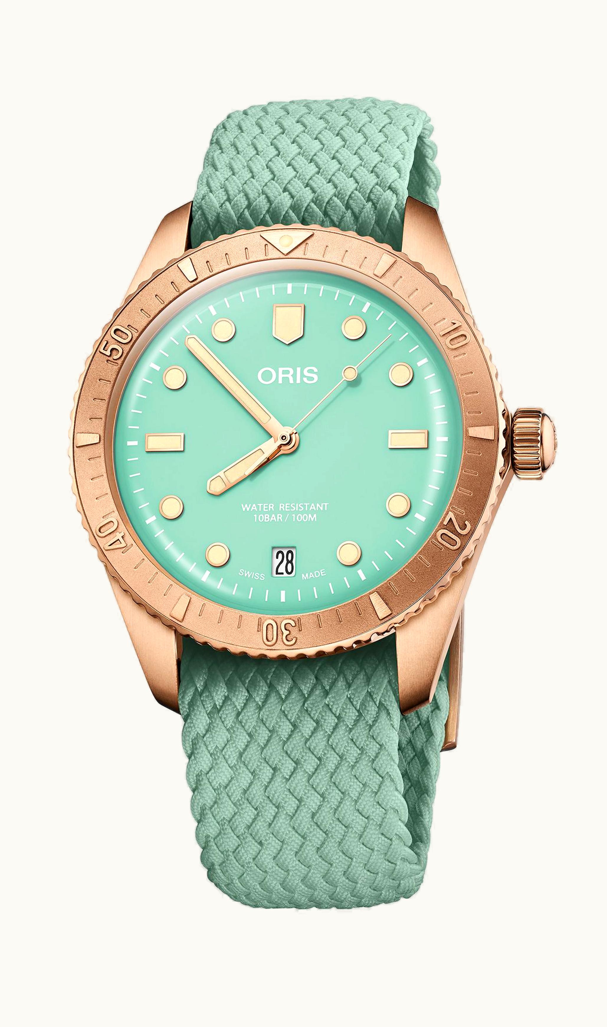 Oris Divers Sixty-Five 38 Cotton Candy Wild Green / Calf
