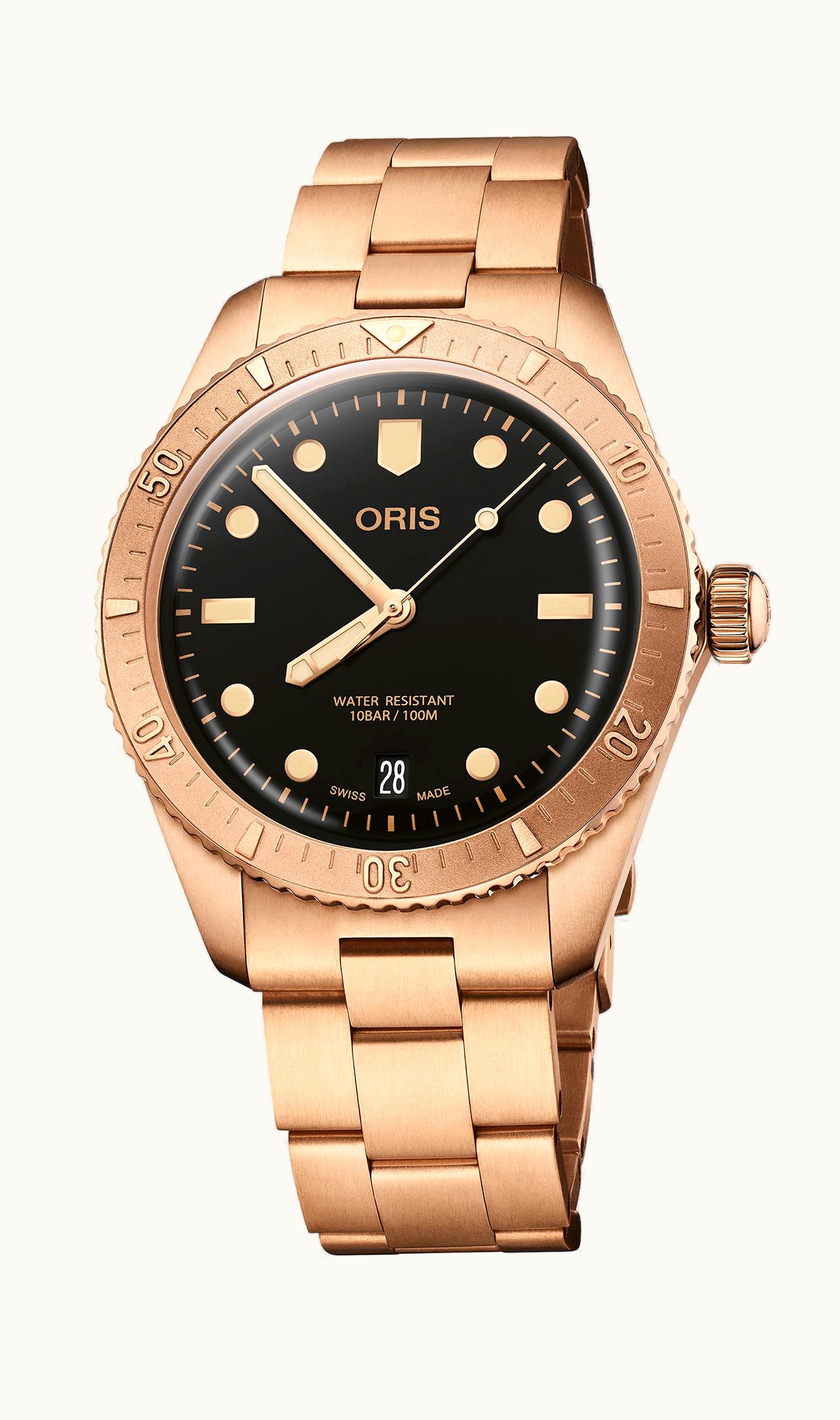 Oris Divers Sixty-Five 40 Social Club Edition / Canada