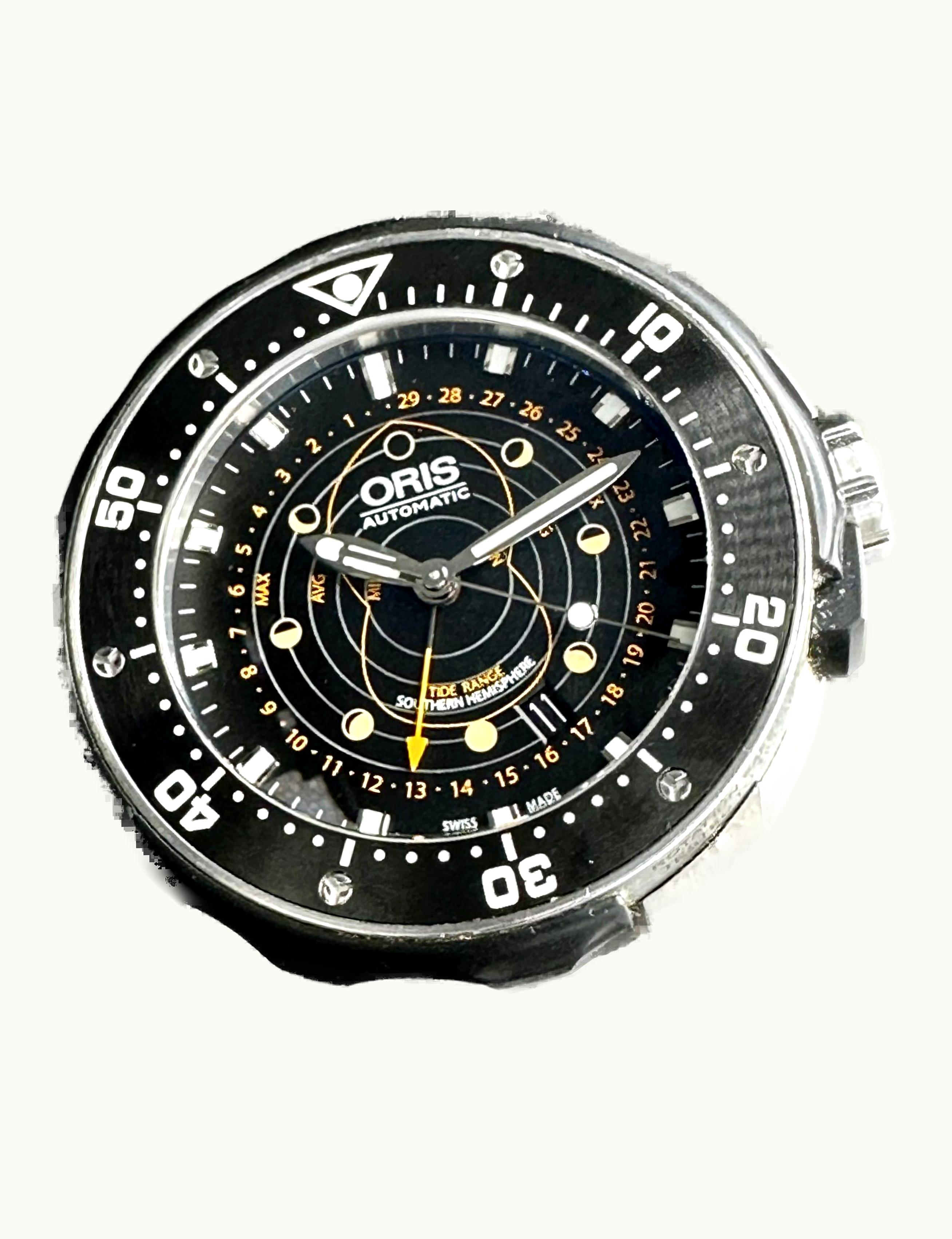 Oris ProDiver Pointer Moon Titanium / Black / Bracelet