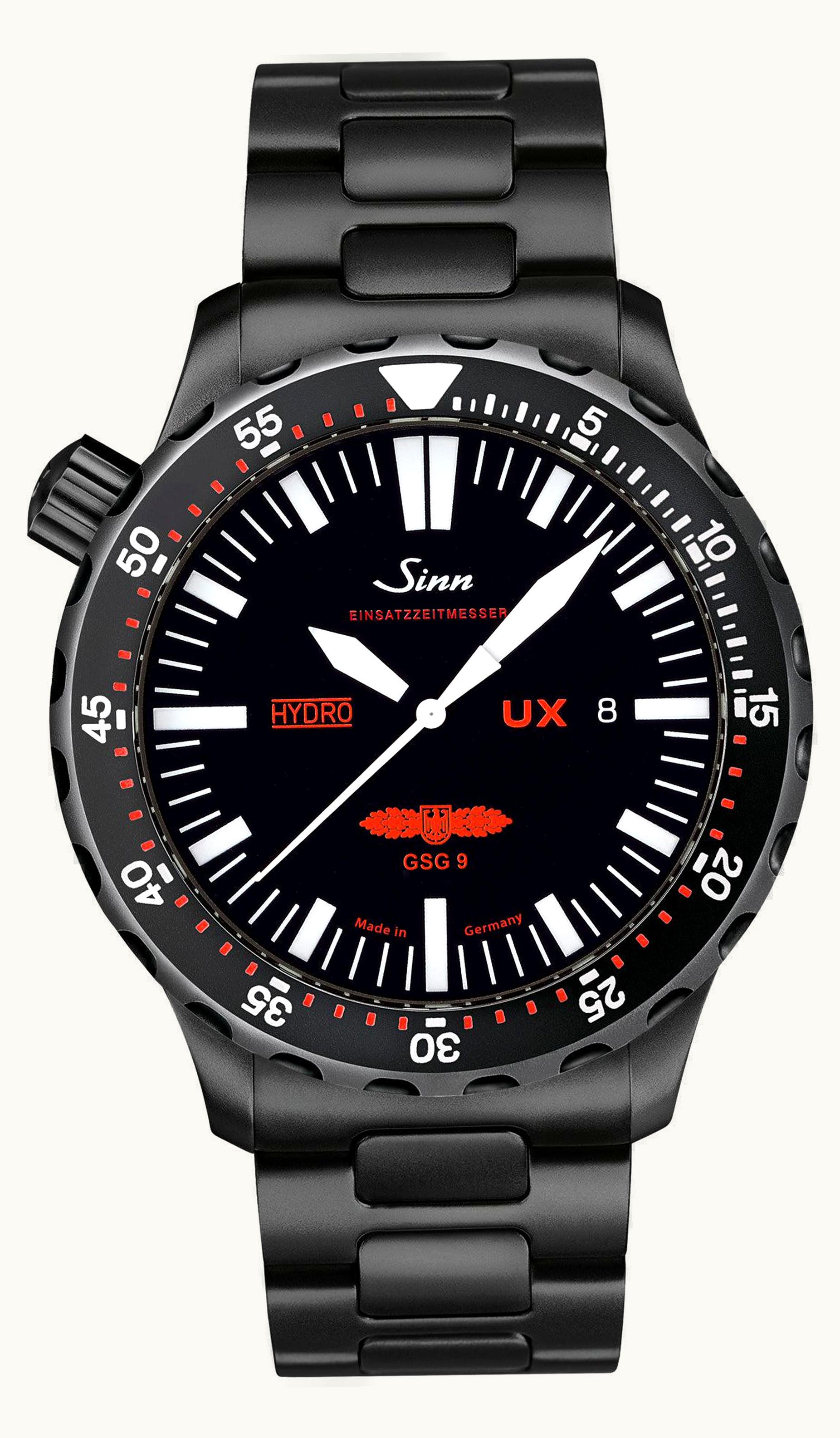 Oris Rectangular Date 24 Stainless Steel / Black - Arabic / Bracelet
